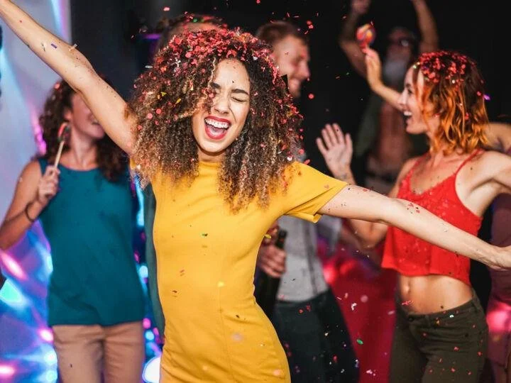 Celebration, "bragging," and the blissful art of self-fullness ✨
