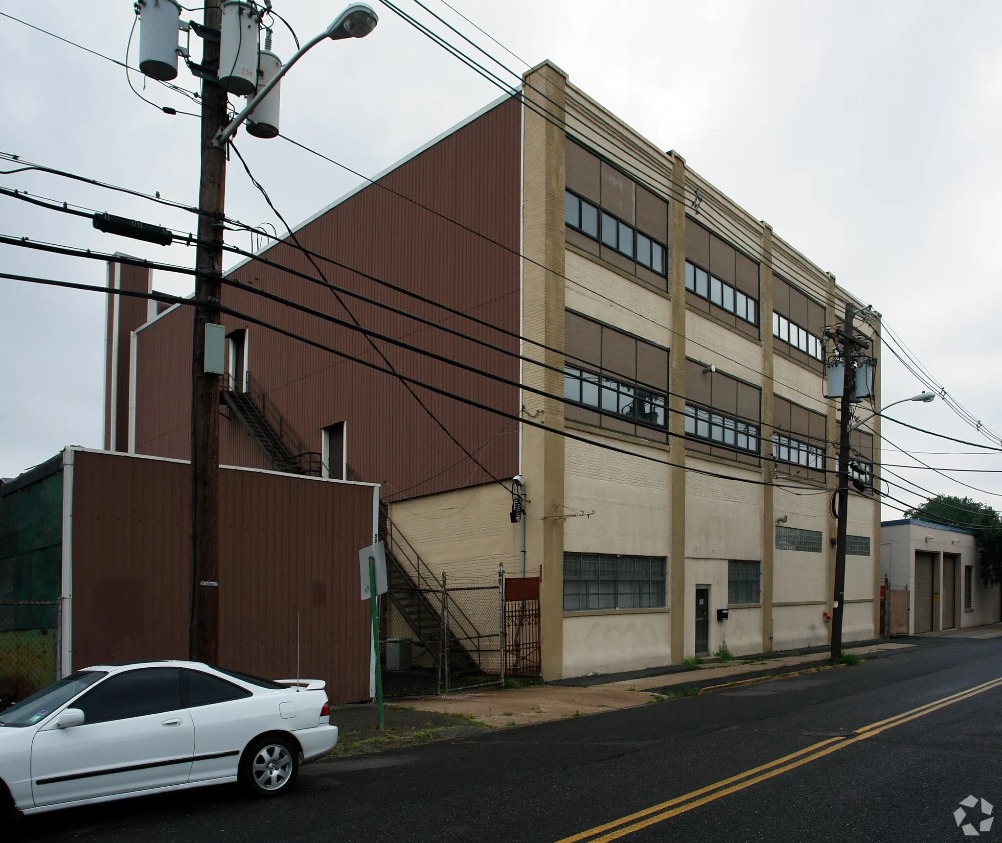 580 Elm St., Kearny, NJ