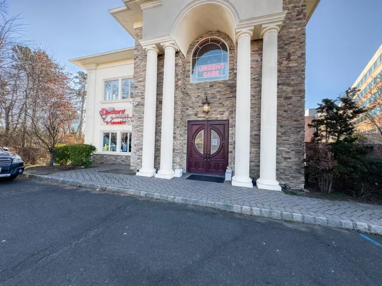 110 E. Ridgewood Ave. Paramus, NJ