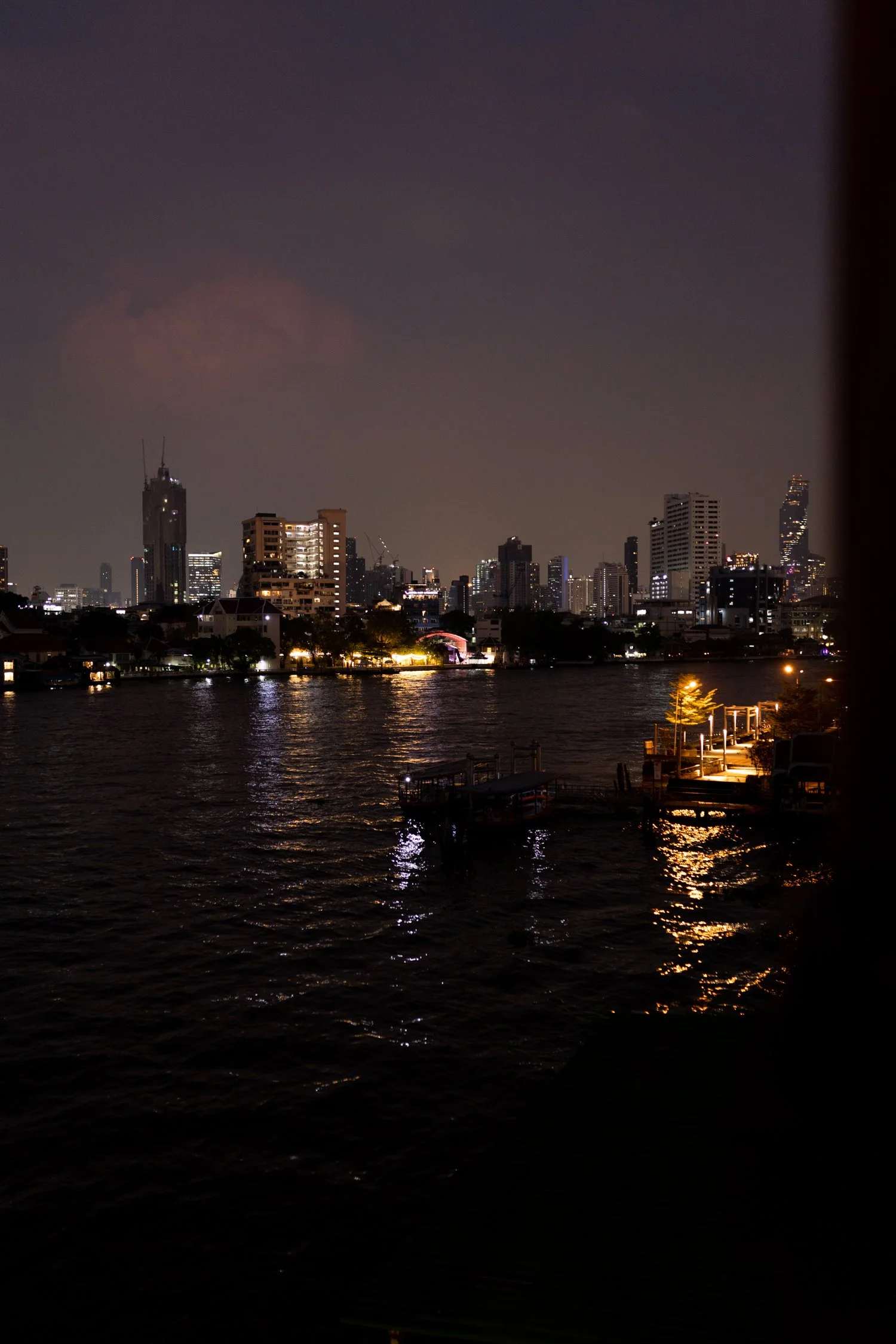 Amdaeng Bangkok Riverside Hotel-115.jpg