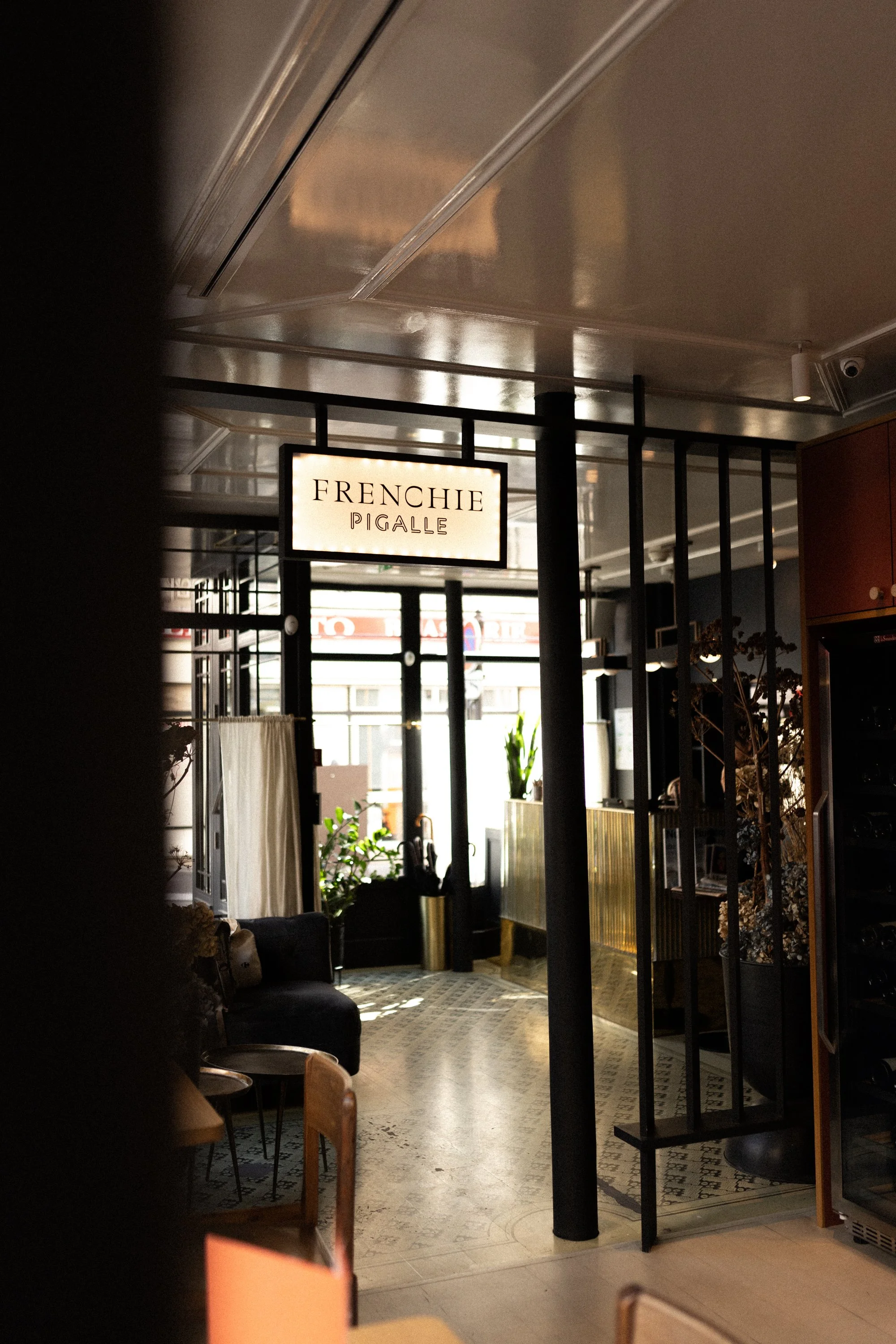 Grand Pigalle Hotel: Evoking Trends, Sustainability, and Parisian Elegance