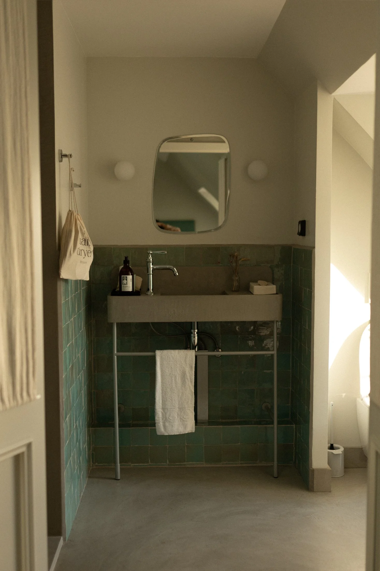 HOY hotel, the Parisian House of Yoga-99.jpg