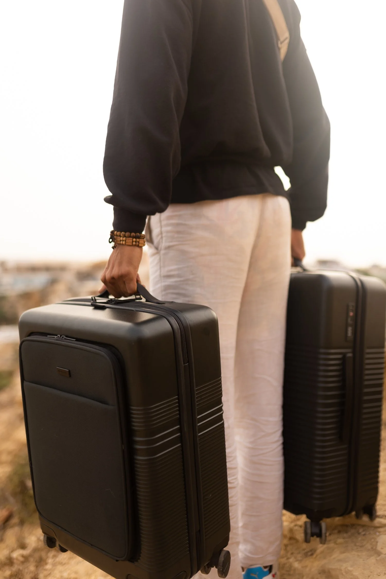 NORTVI, a sustainable suitcase brand from Amsterdam-05.jpg
