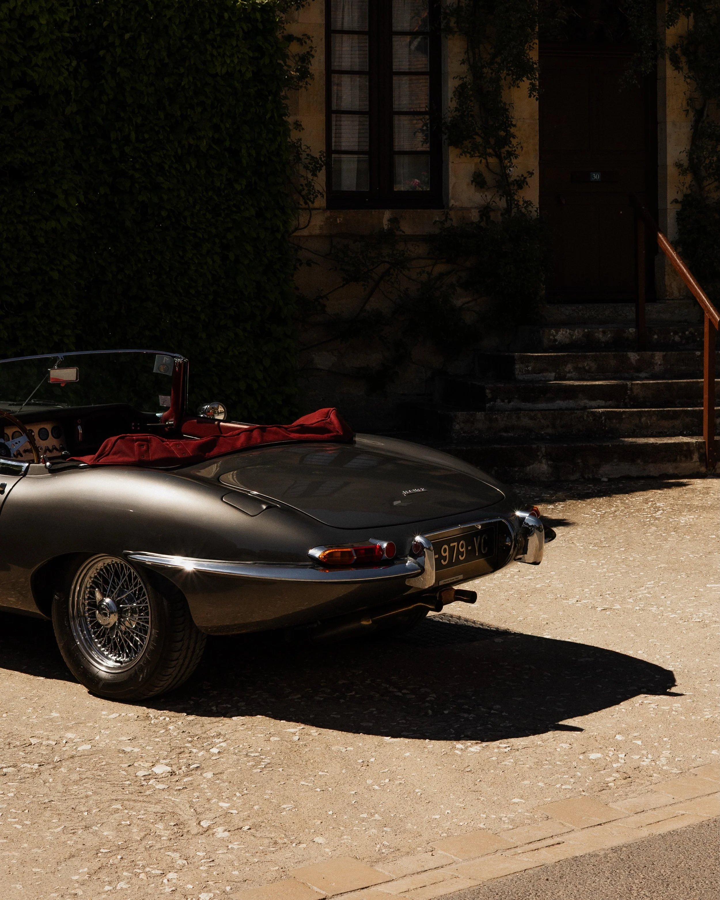 If you&rsquo;re looking for a weekend getaway just two hours from Paris, Domaine d&rsquo;Apremont is worth a stop.

The village is small. A handful of streets, cottages, a few shops and places to eat. A guinguette by the water for ap&eacute;ro, a bra