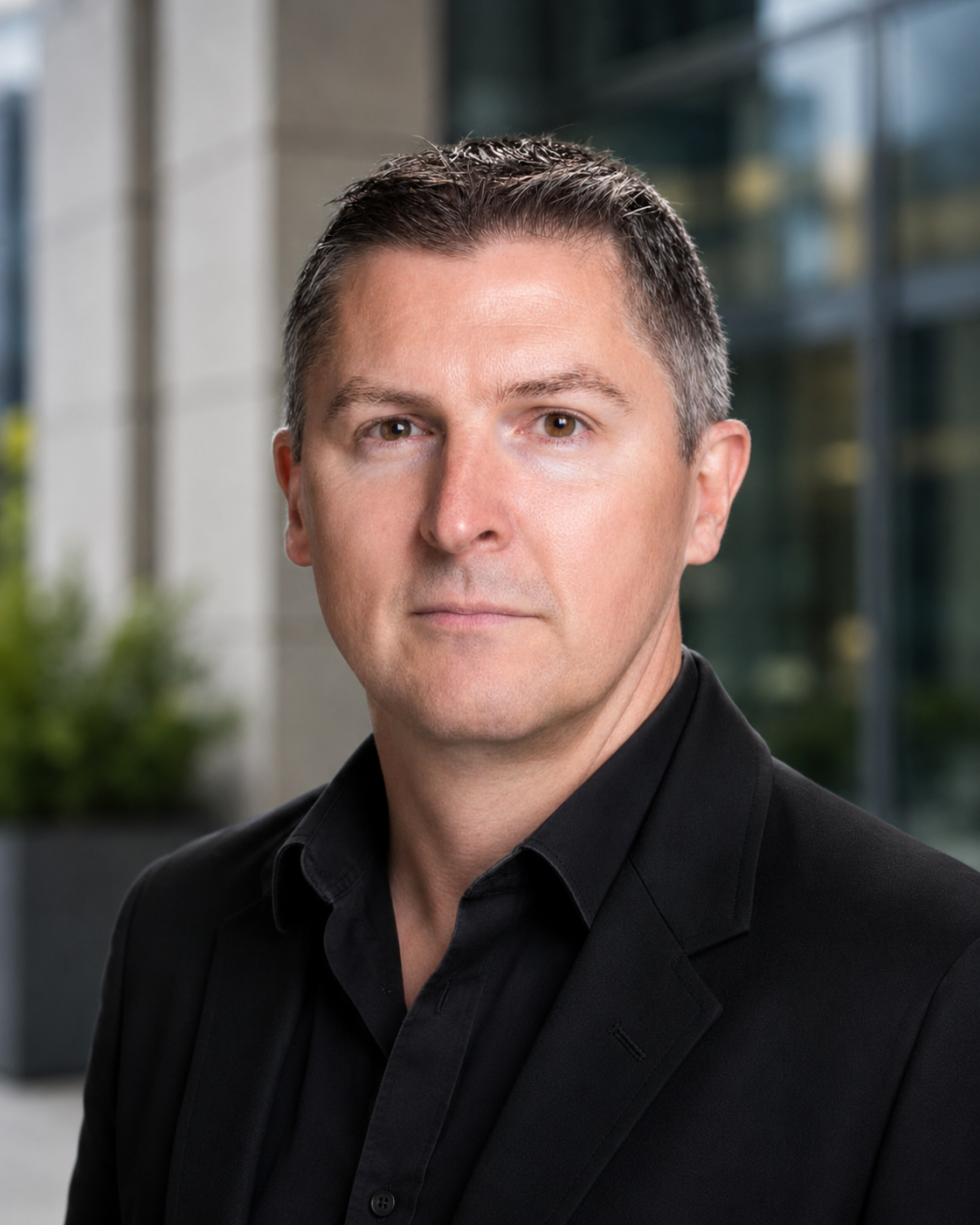 Portrait of Richard Knight, Senior Adviser, Reward and Governance at Fenton International.