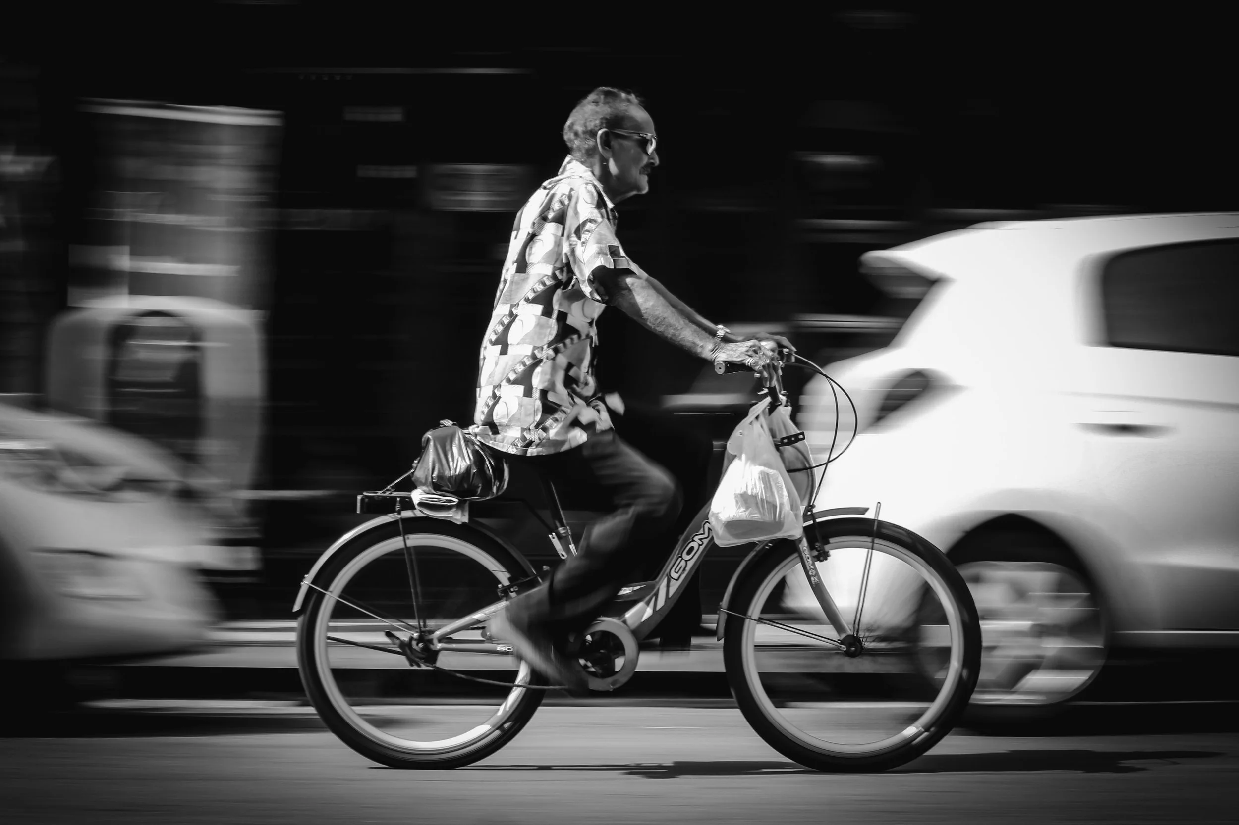El equilibrio es como ir en bicicleta.