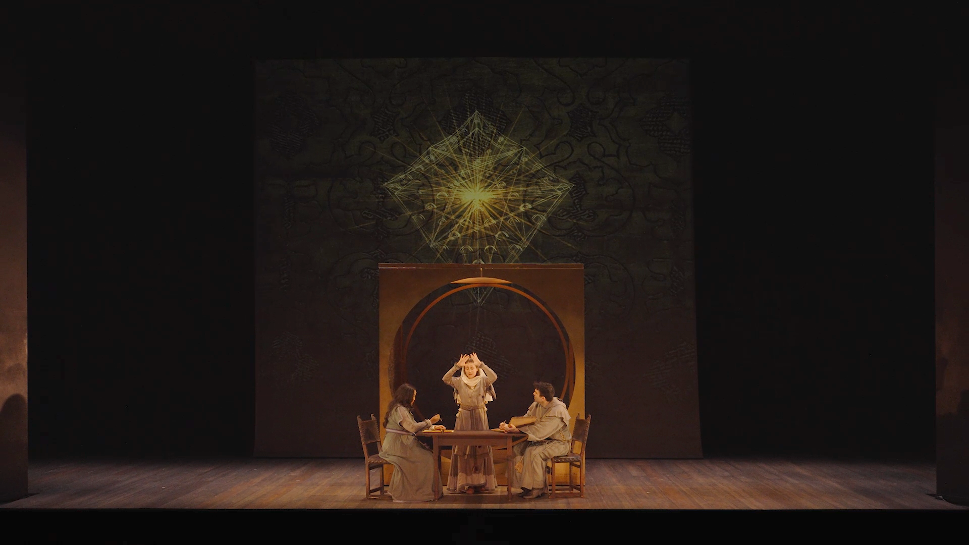 hildegard_multicam_edit_01_-_260125 (0-36-29-17).png