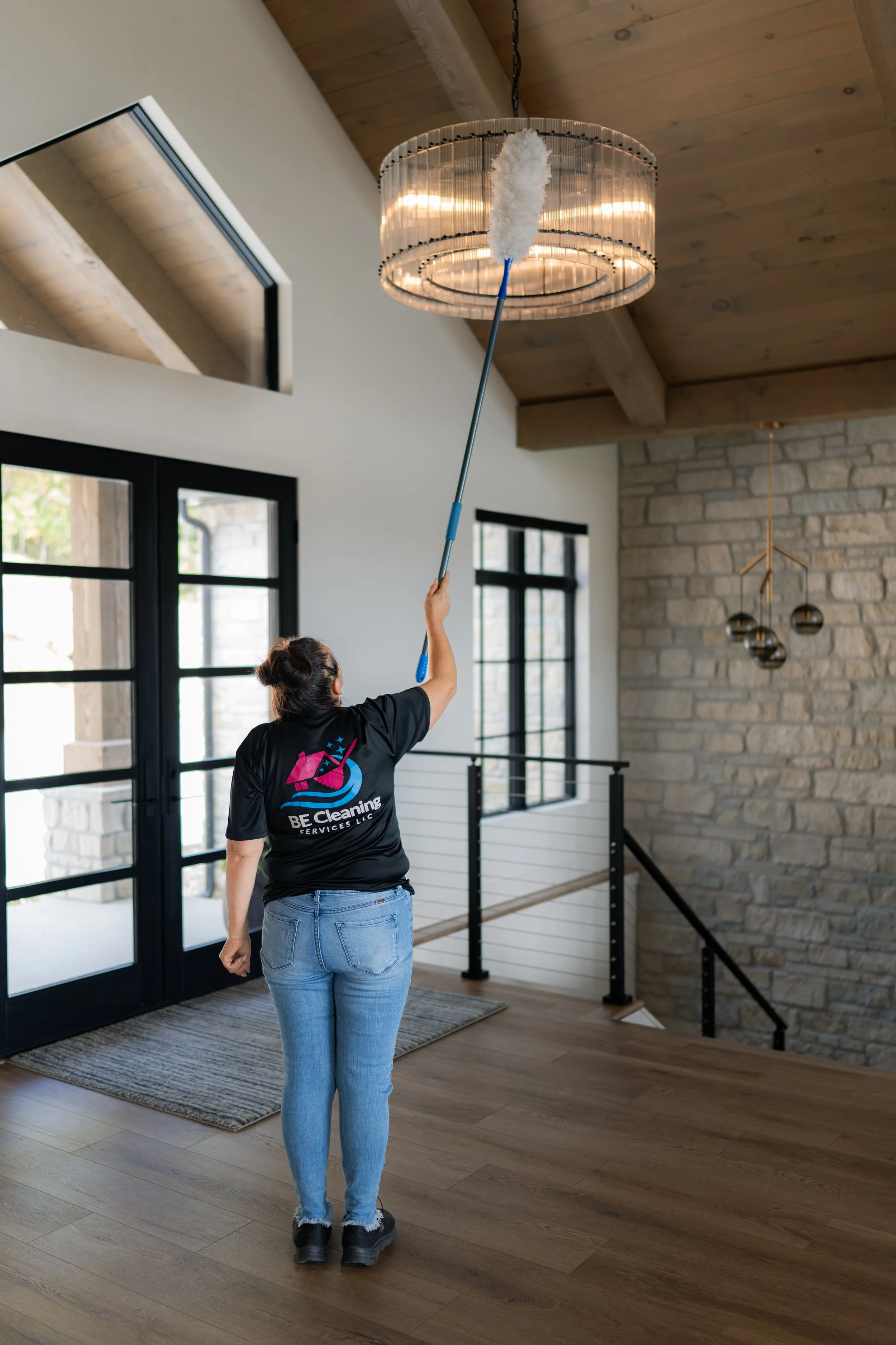 Move-In / Move-Out Cleaning