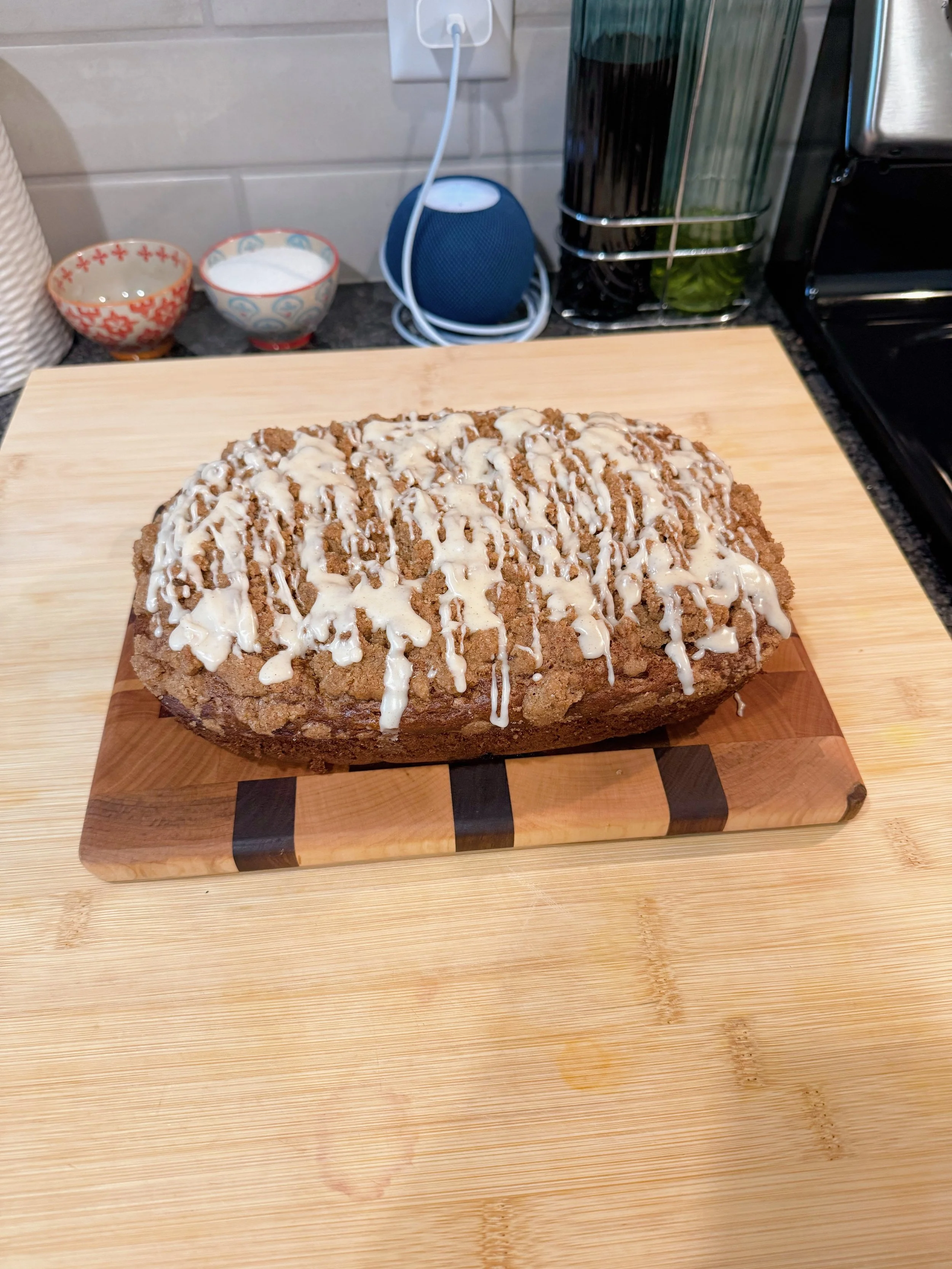 Cinnamon sugar crumble banana bread