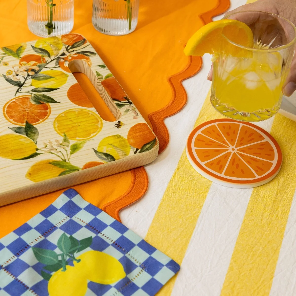 SGVF_Citrus_Tabletop-01_Wood_Linen_0625_1200x1200.jpg