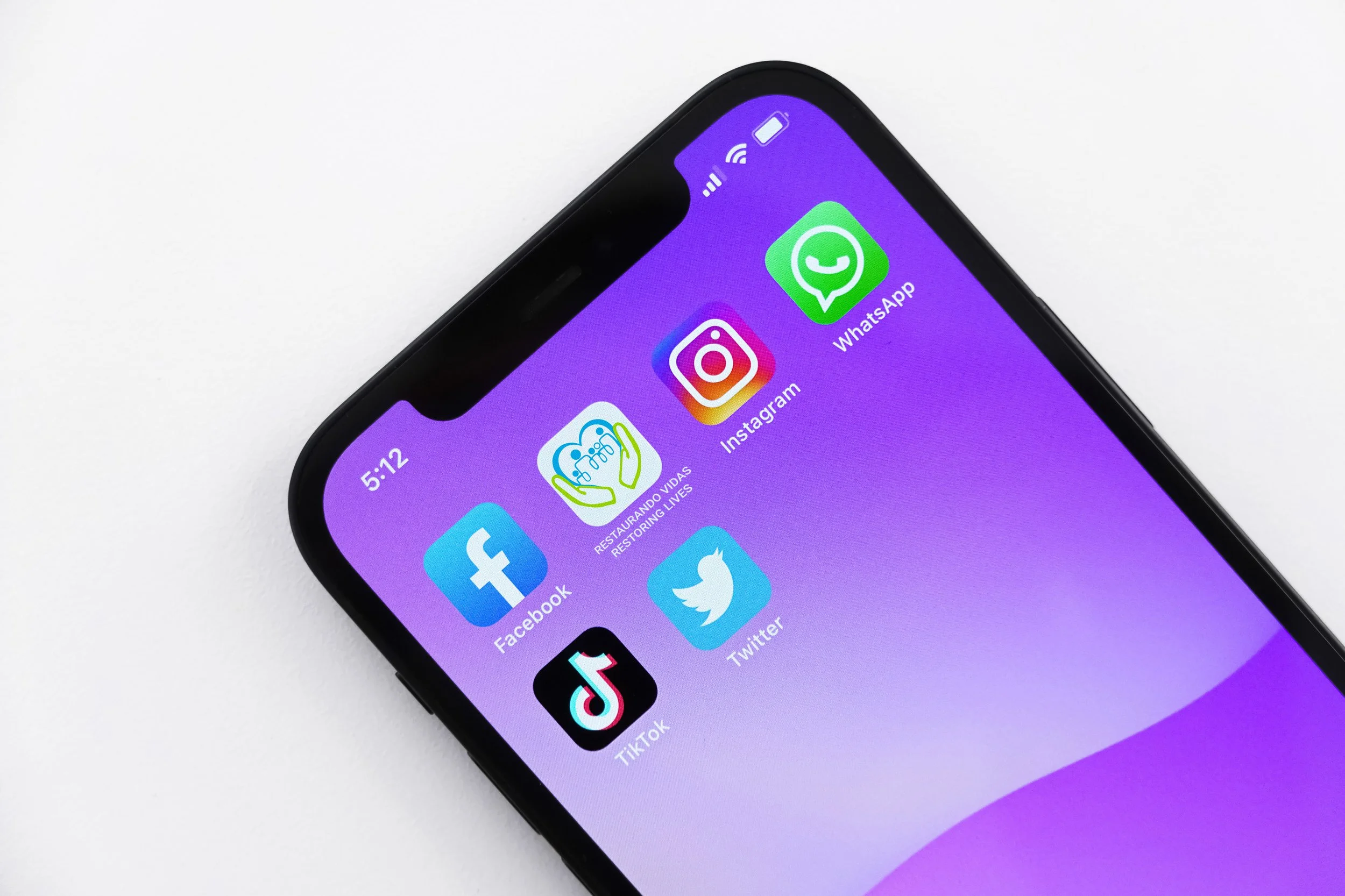 App Icon Mockup with Focus.jpg