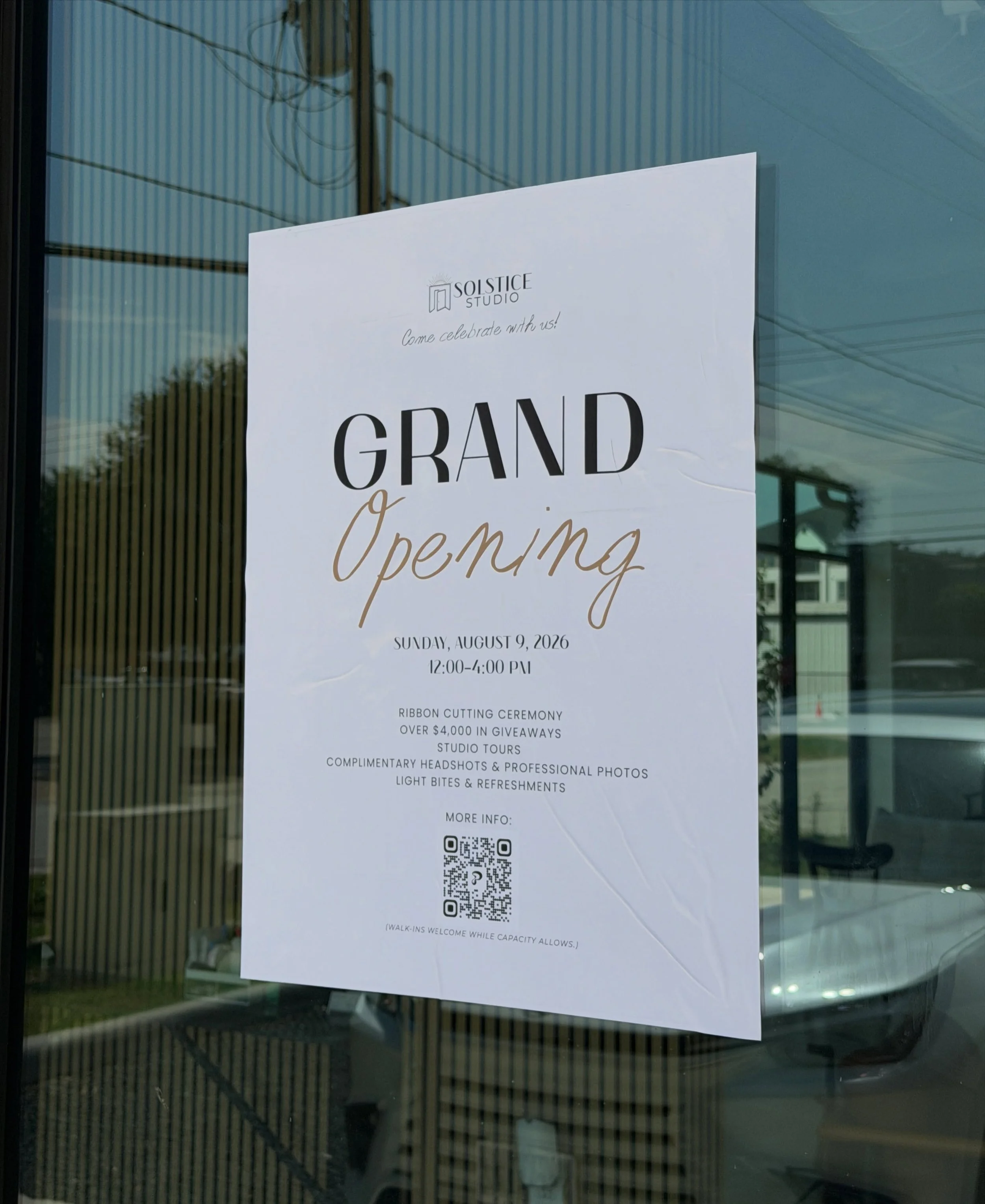 5 days until the Solstice Studio Grand Opening!! ☀️✂️📷

A huge thank you to all of our incredible sponsors for being part of this celebration: @lilly_artistry @jennymakeup.art @nadiasblooms @sundaypress  @snaps_with_joy so grateful to have these ama