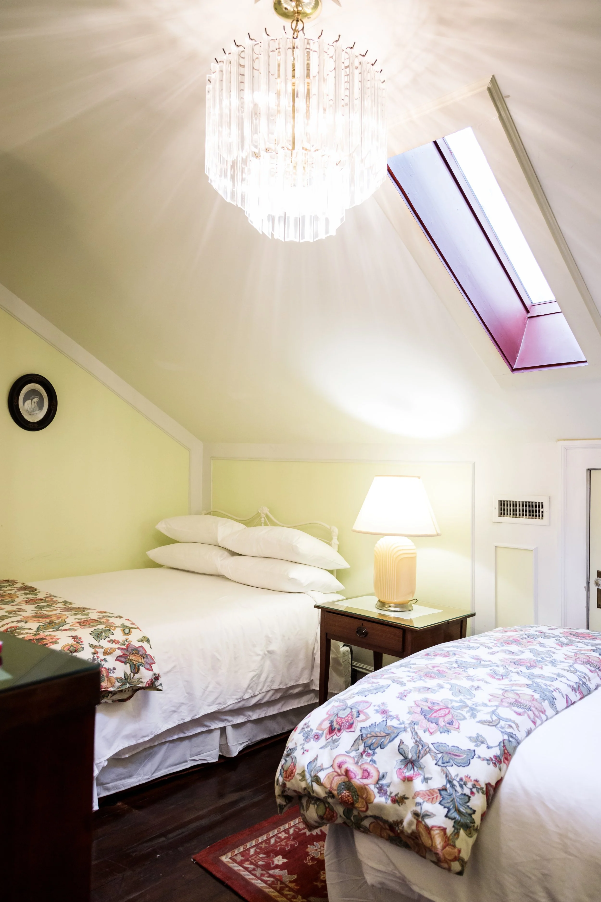 Melange Inn 030722-201.jpg