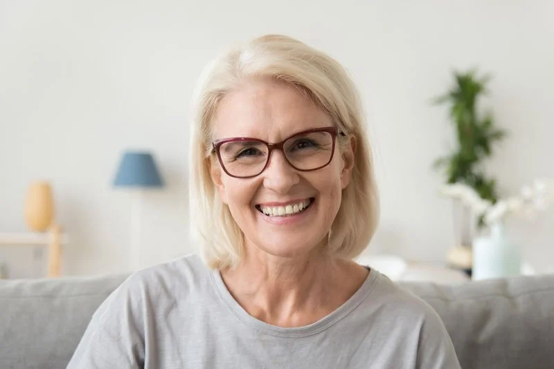 Smile Confidently with Your Brand New Dental Implants!