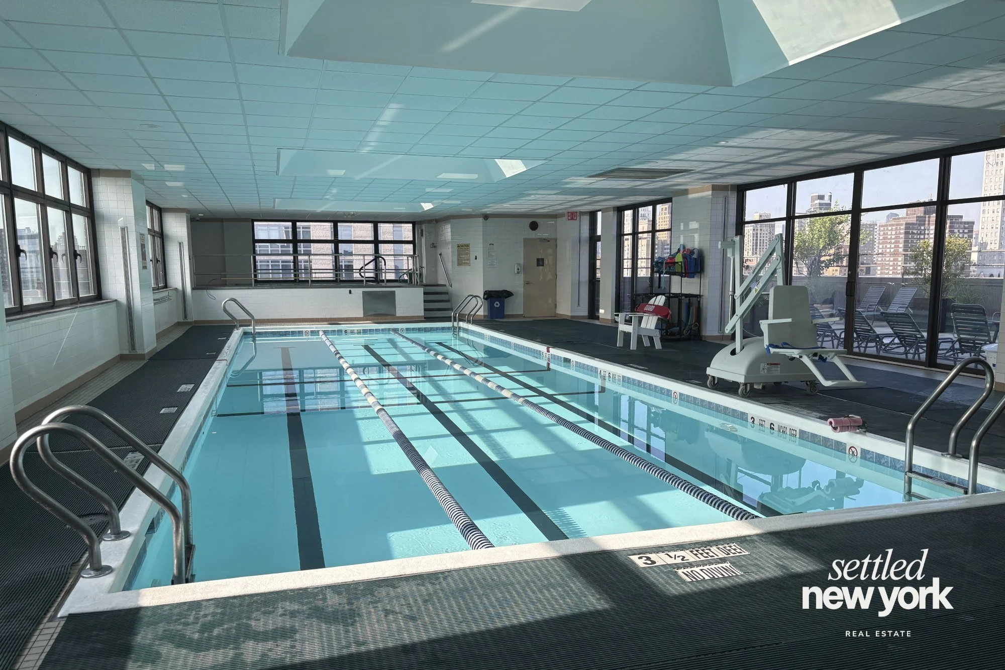 9 - Pool - Web.jpg
