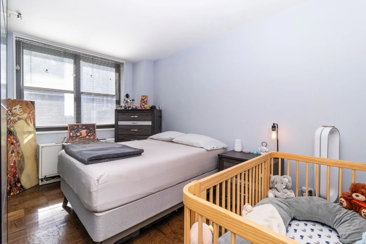 6 - Bedroom.jpg