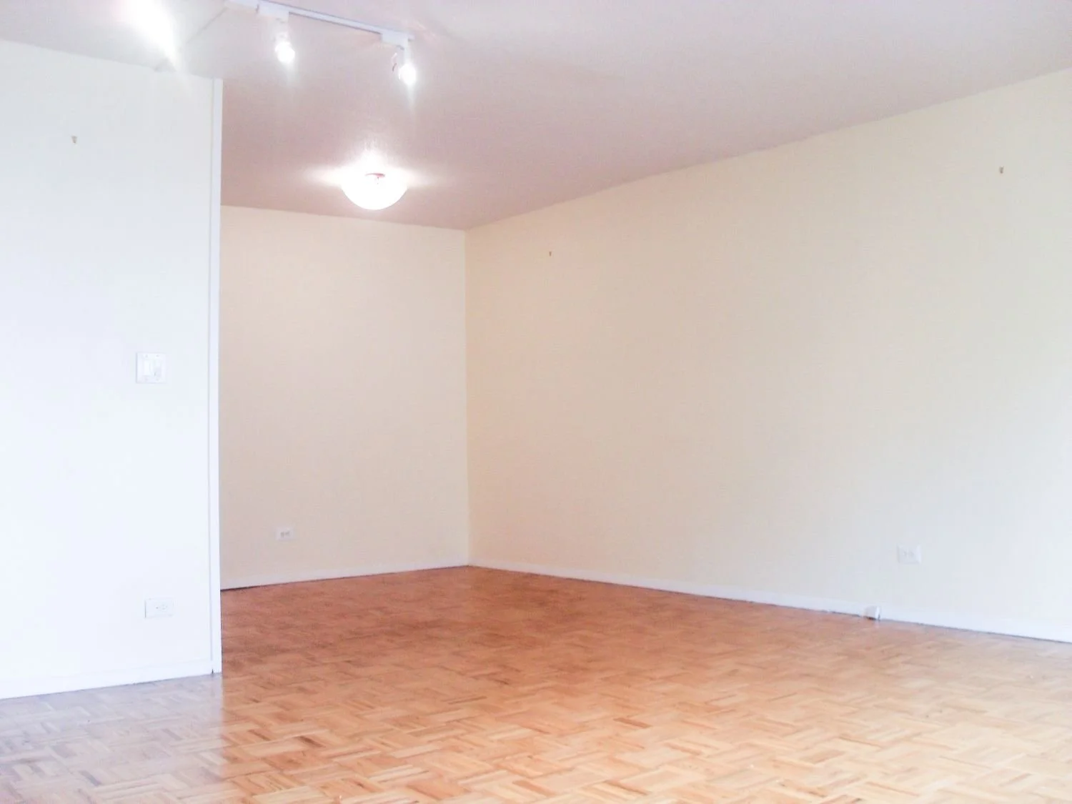 4 - Alcove.jpg
