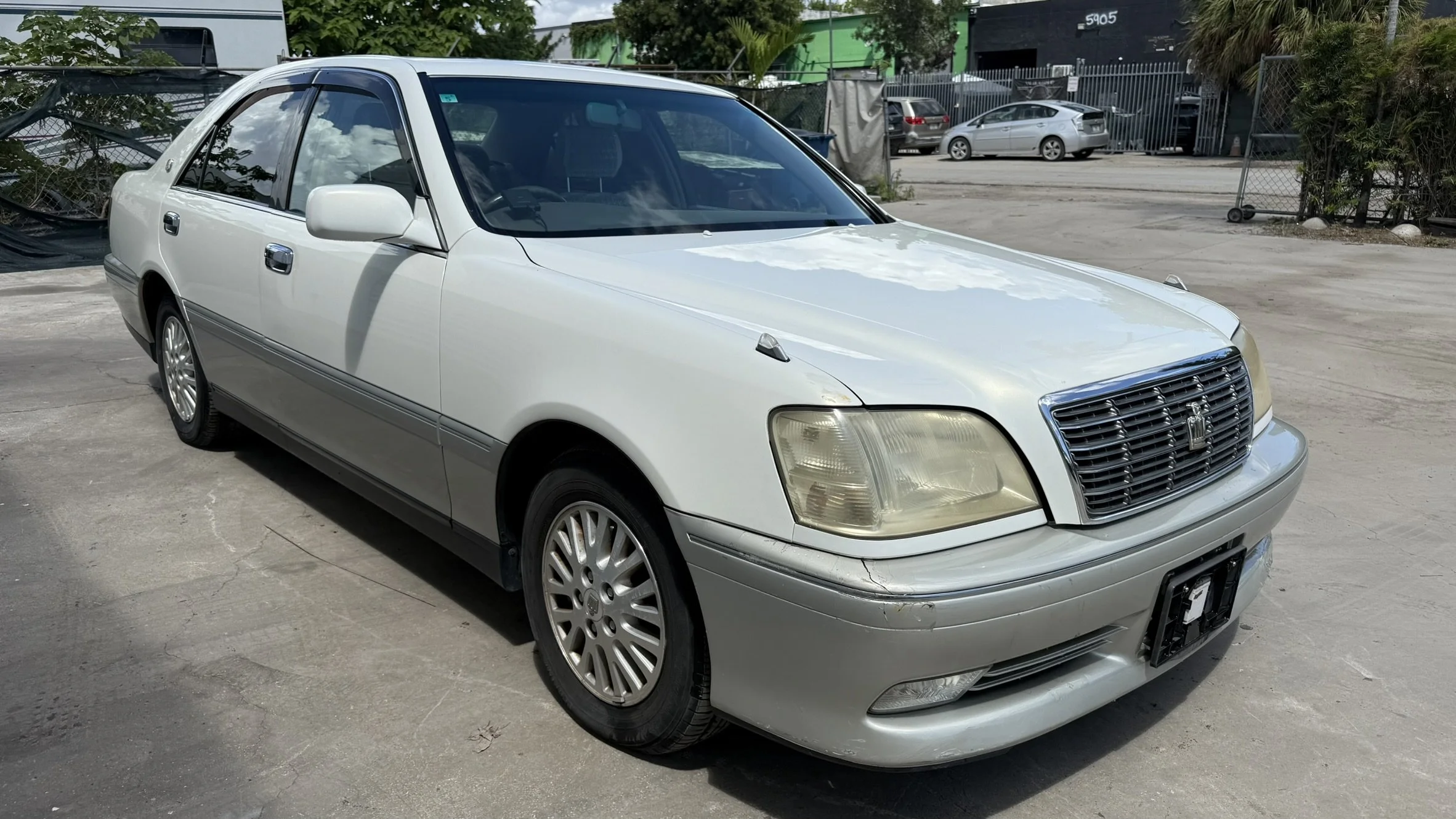 2001 Toyota Crown Royal Saloon 2JZ JDM