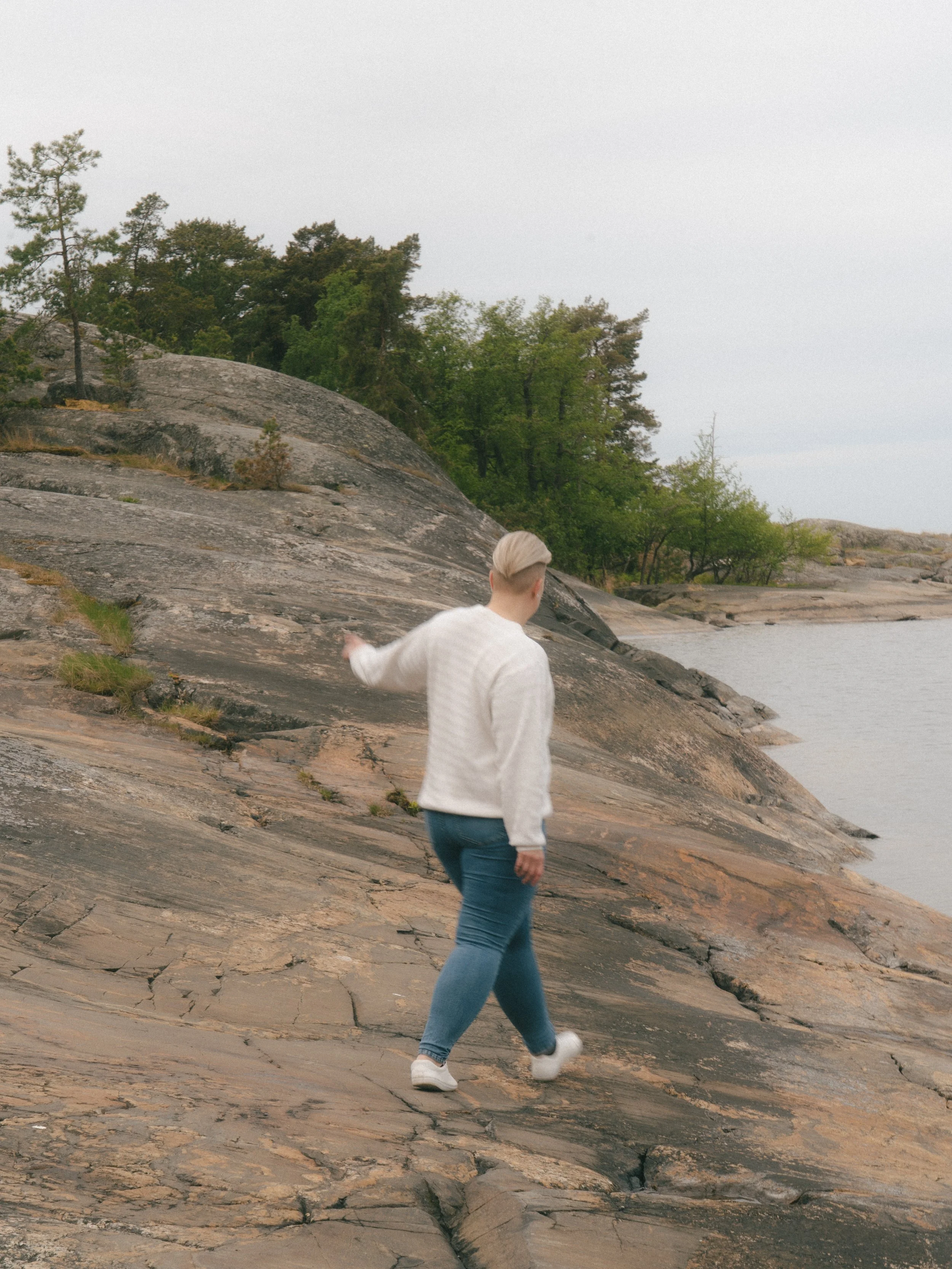 Miltä työelämä tuntuisi, jos katsoisimme sitä samojen linssien läpi?