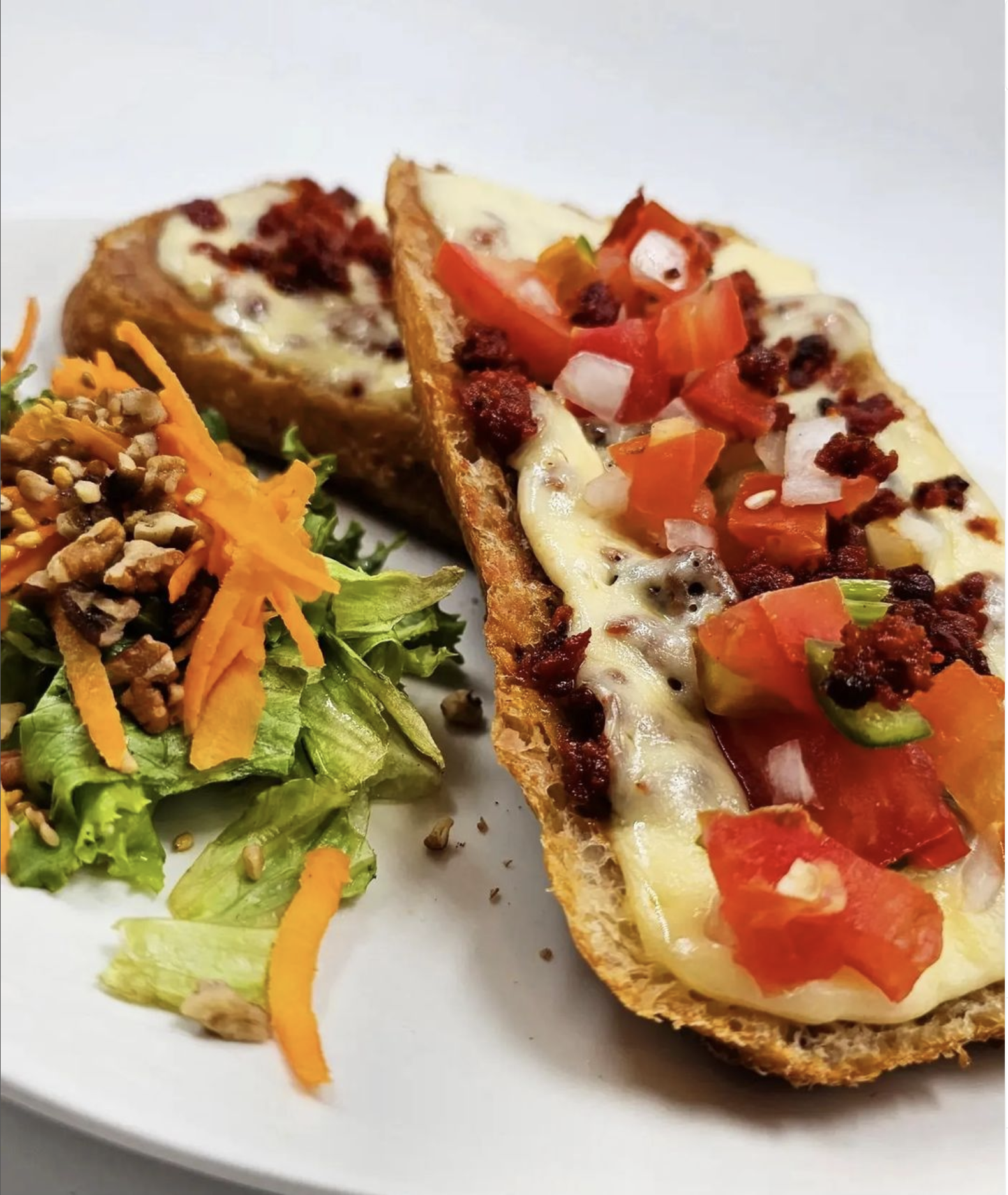 Molletes graatinados.png