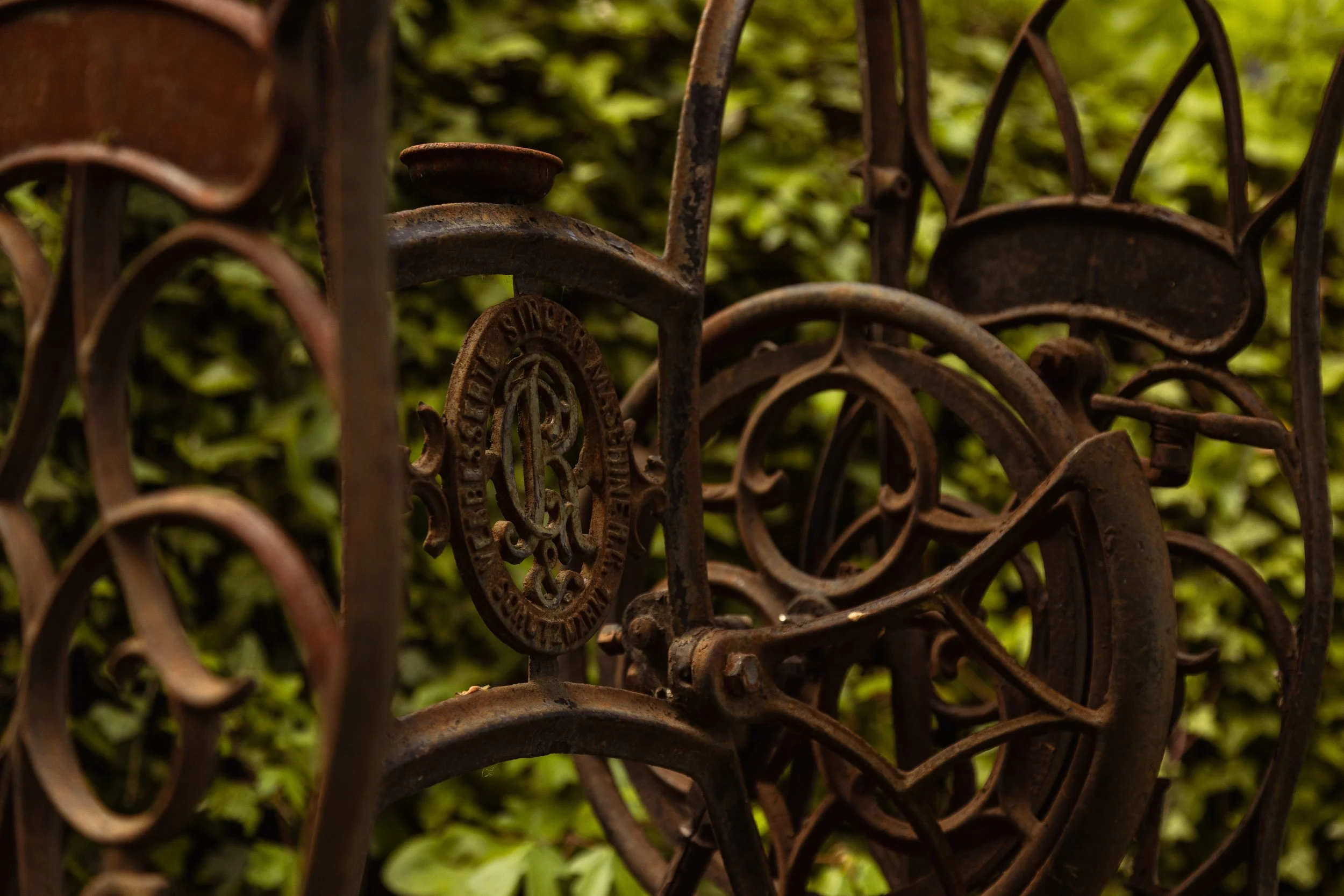 Vintage & Wood