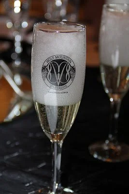 Wolf Mountain Sparkling Wine Class