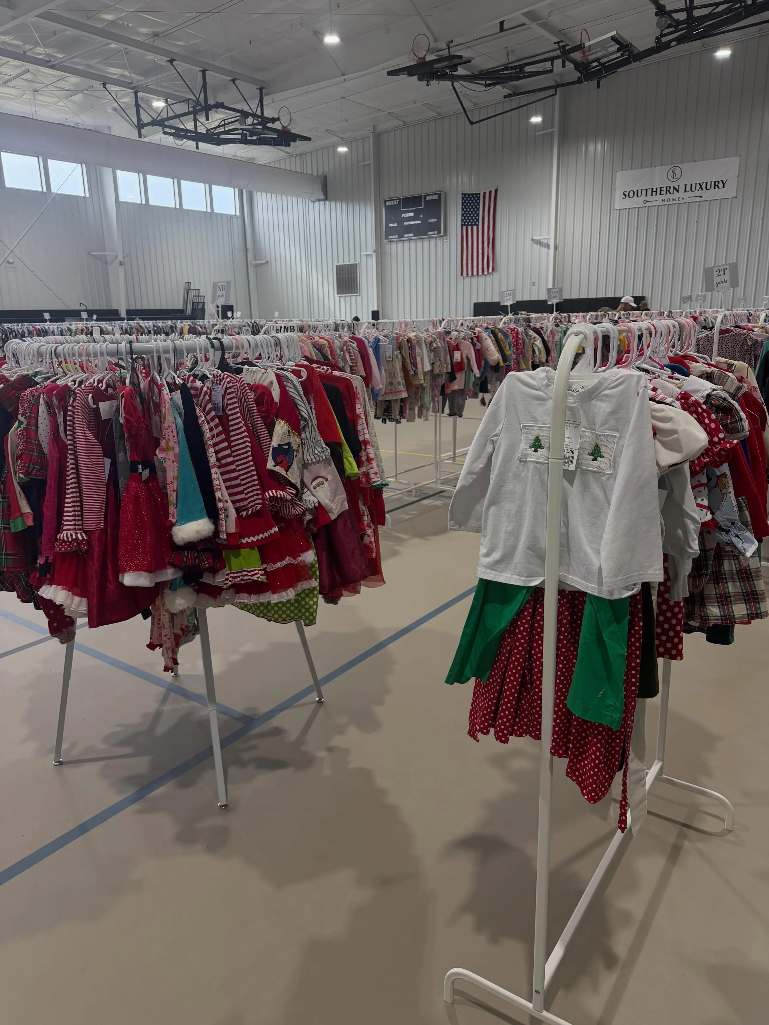🚨 We are NOT sold out! 🚨
We still have 12,000+ items on the floor, and tomorrow is DISCOUNT DAY! 🎉 We are here today until 2 pm!

🗓 Saturday 10/10 | 9 AM to 2 PM 💸 Everything marked for discount is 50% OFF 🎃🎄 Holiday outfits 🧸 Toys 👕 All sea