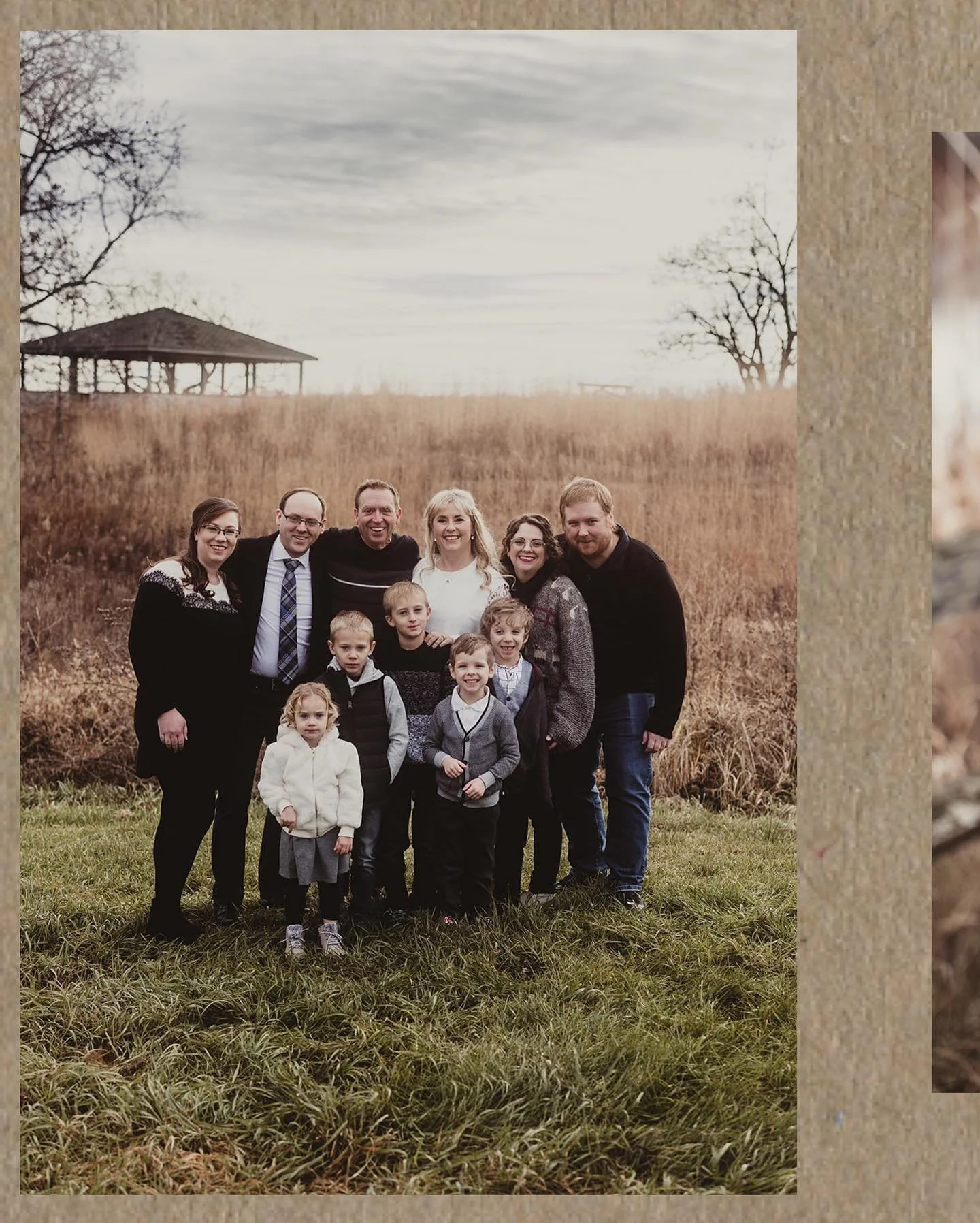 I love extended families! Thank you to the Colwell&rsquo;s for being so amazing, even in the cold!

#familyphotographer #familyportraits #wisconsinphotographer #wisconsinfamilyphotographer #milwaukeephotographer #lakegeneva #lakegenevaphotographer #l