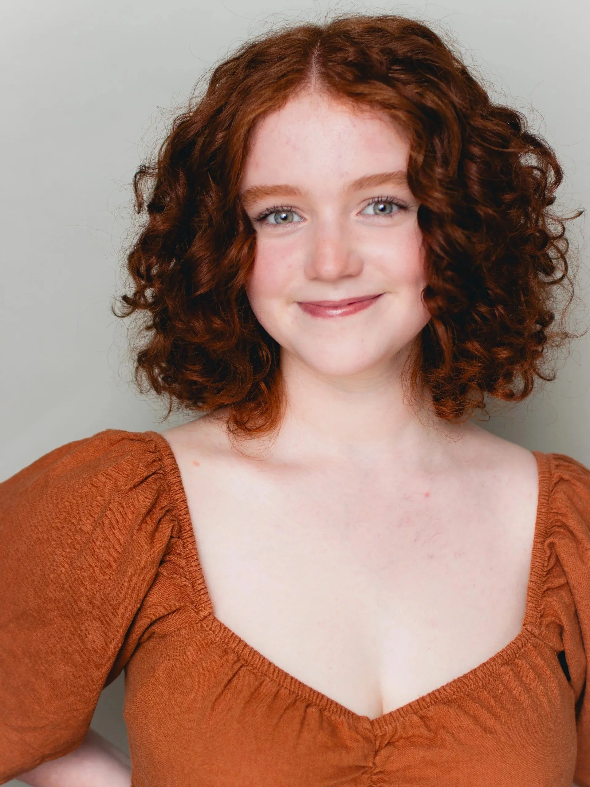 Carolyn+Best+Headshot+Old.jpg