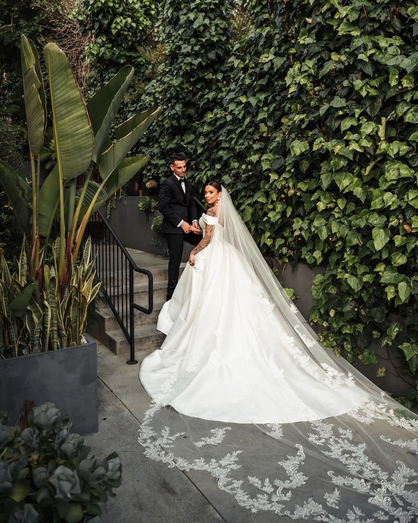 If falling in love a little bit with every one of our couples is wrong, then I don&rsquo;t want to be right. How cool, chic, glamorous, kind, lovely, and fun is this duo?! 

Congratulations Gabriela and Reza! 🤍

Planner @popthechampagne 
Photos @cas