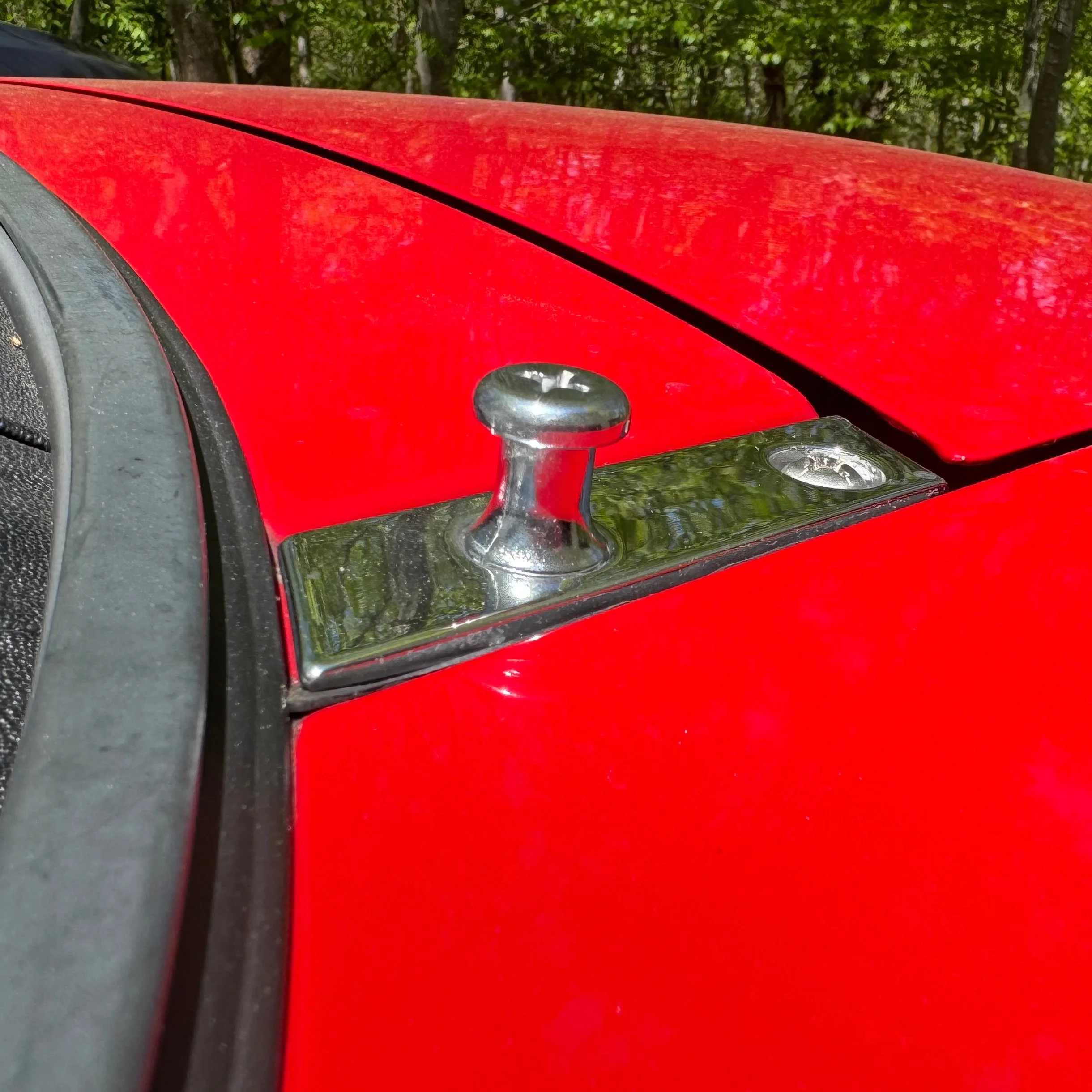 1990 NA Mazda Miata rear hard top mounting point and Frankenstein bolt