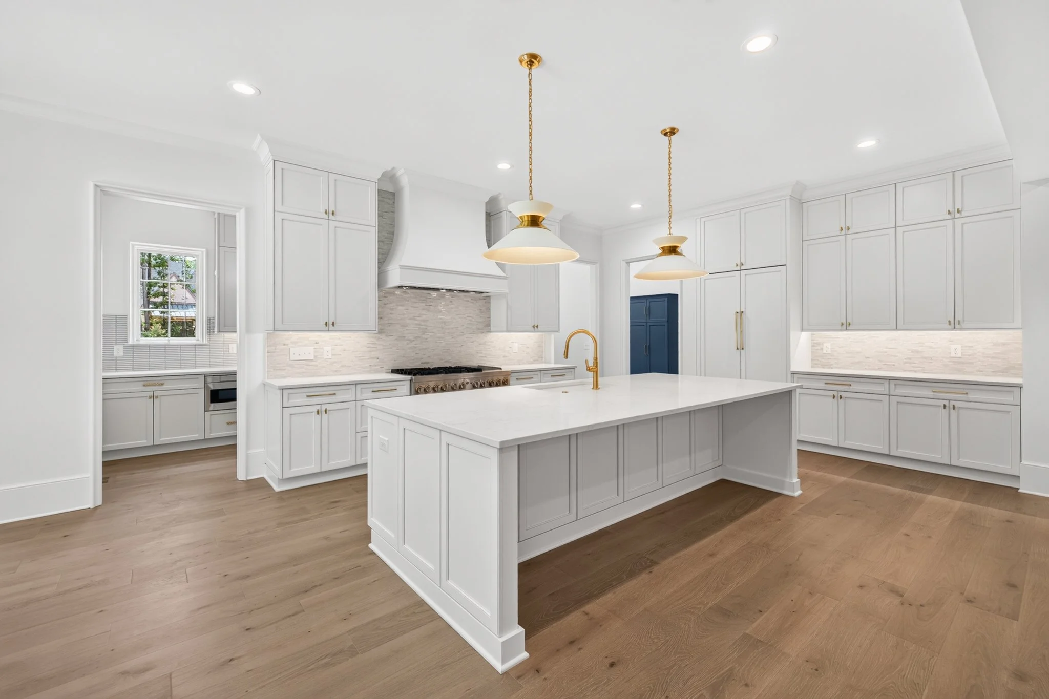 16809 Grande Vineyards Kitchen.jpg