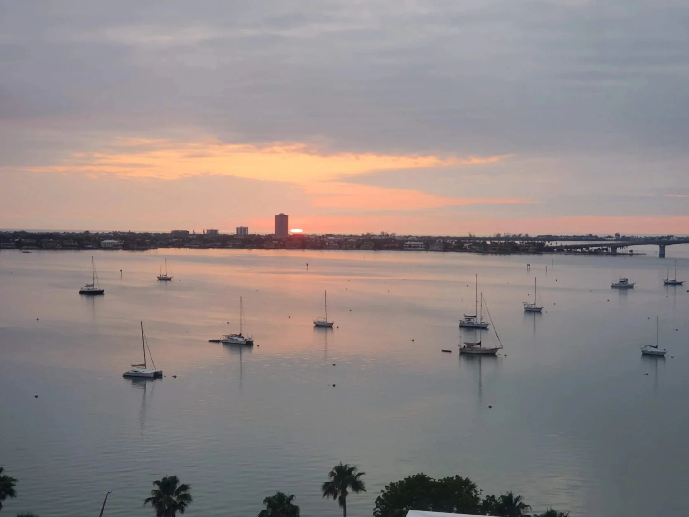 modern-condo-florida-residential-renovation-unit11.01view.jpg