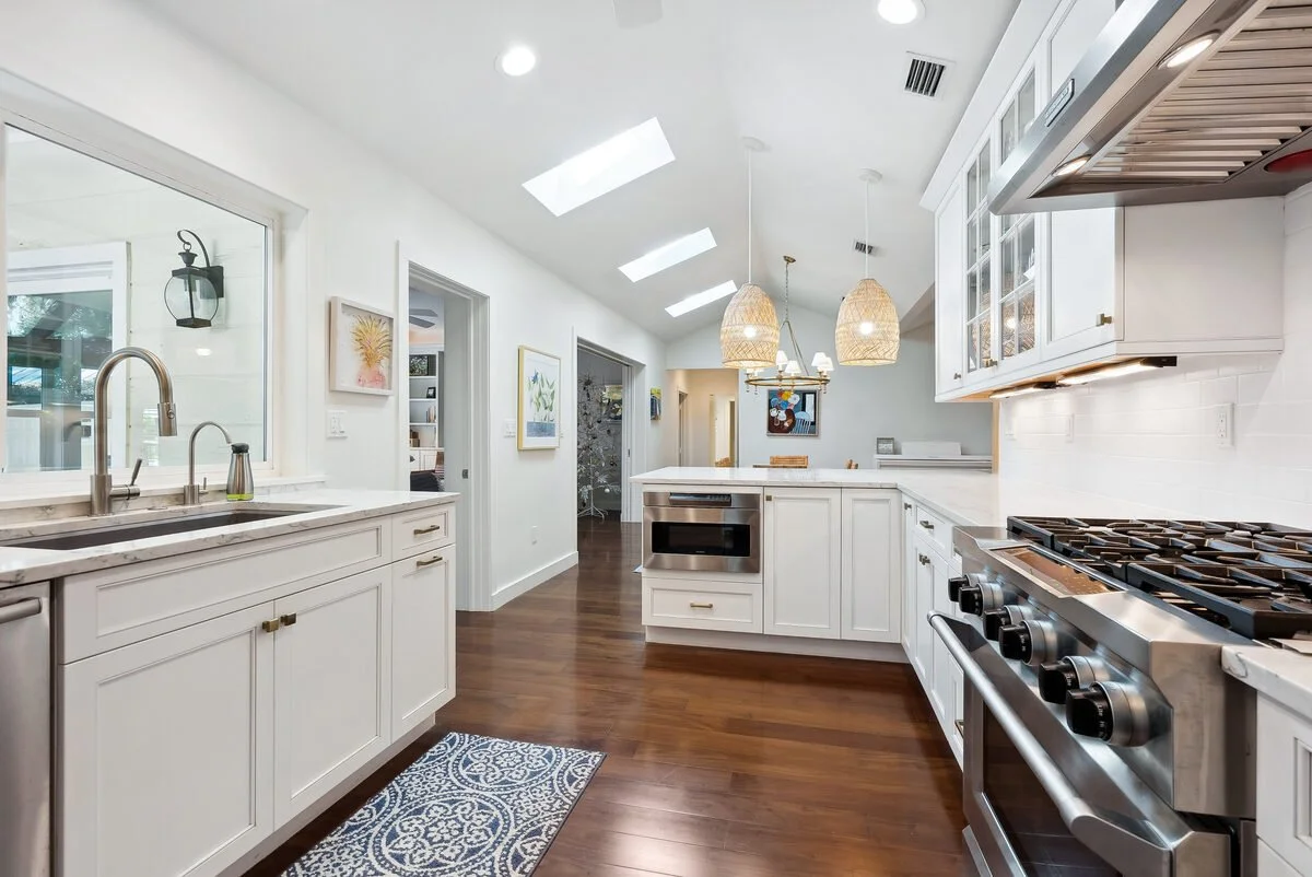 traditional-home-florida-residential-renovation-semonole (39).jpg