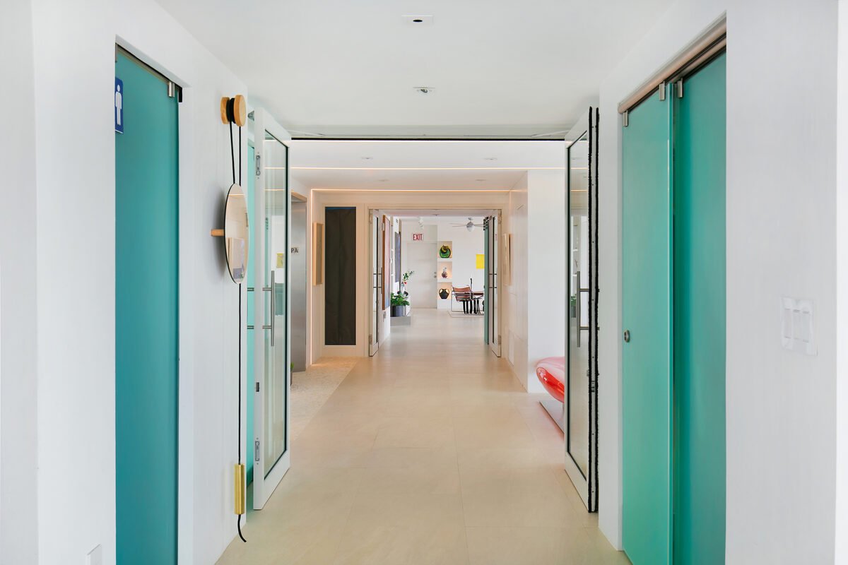 modern-condo-florida-residential-renovation-unit11.01 (10).JPG