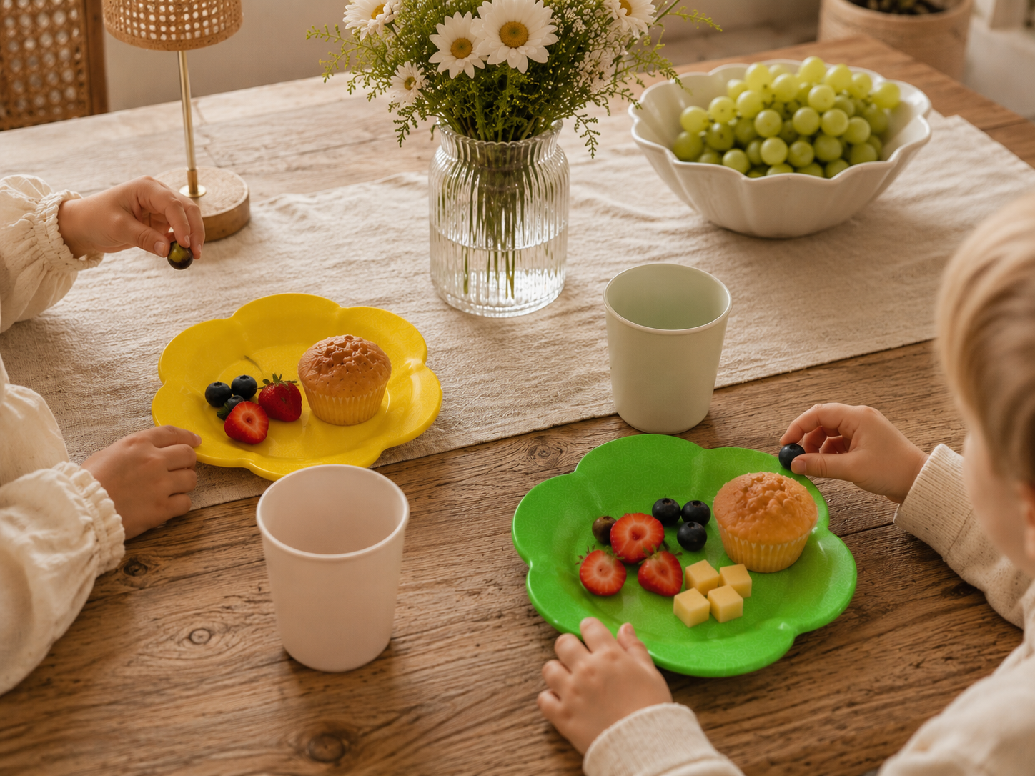 Yellow & Green Small Plastic Flower Plates