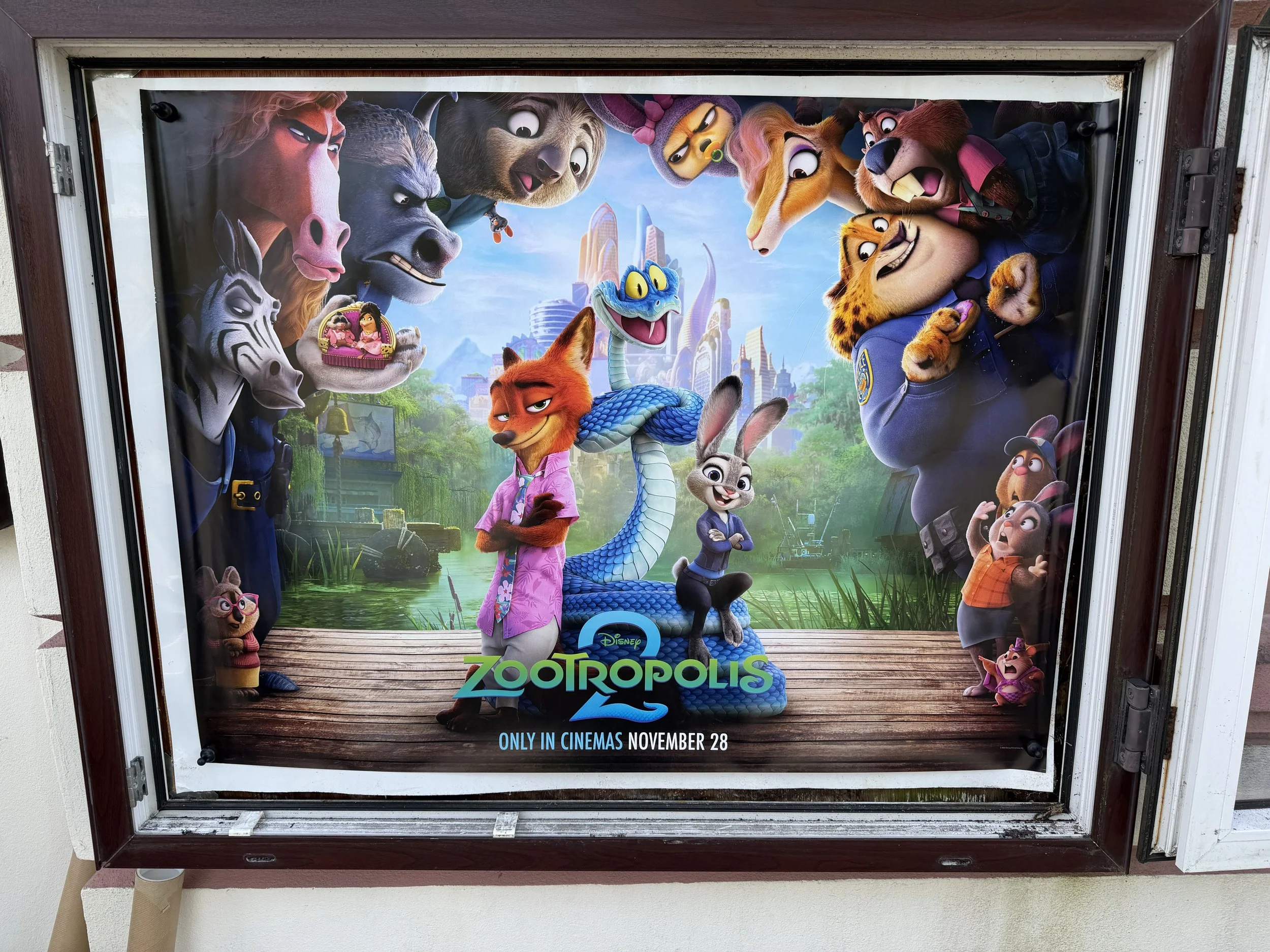 Quad Poster - Zootropolis 2 - Poster 5.jpg