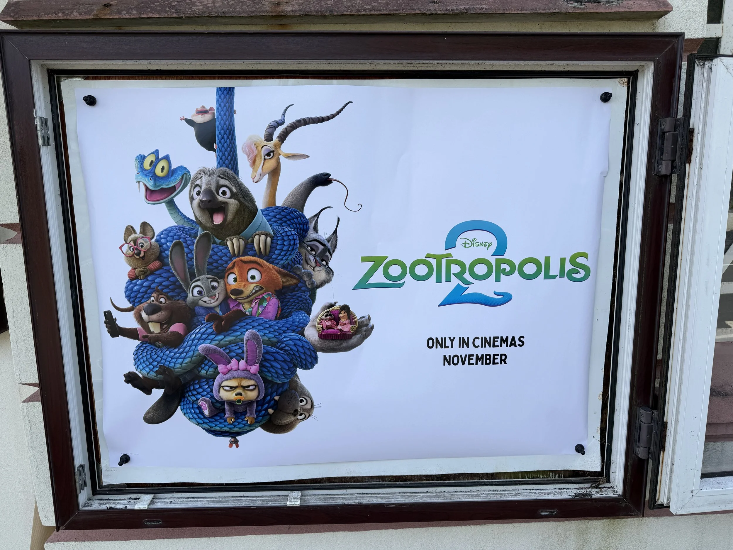Quad Poster - Zootropolis 2 - Poster 2.jpg