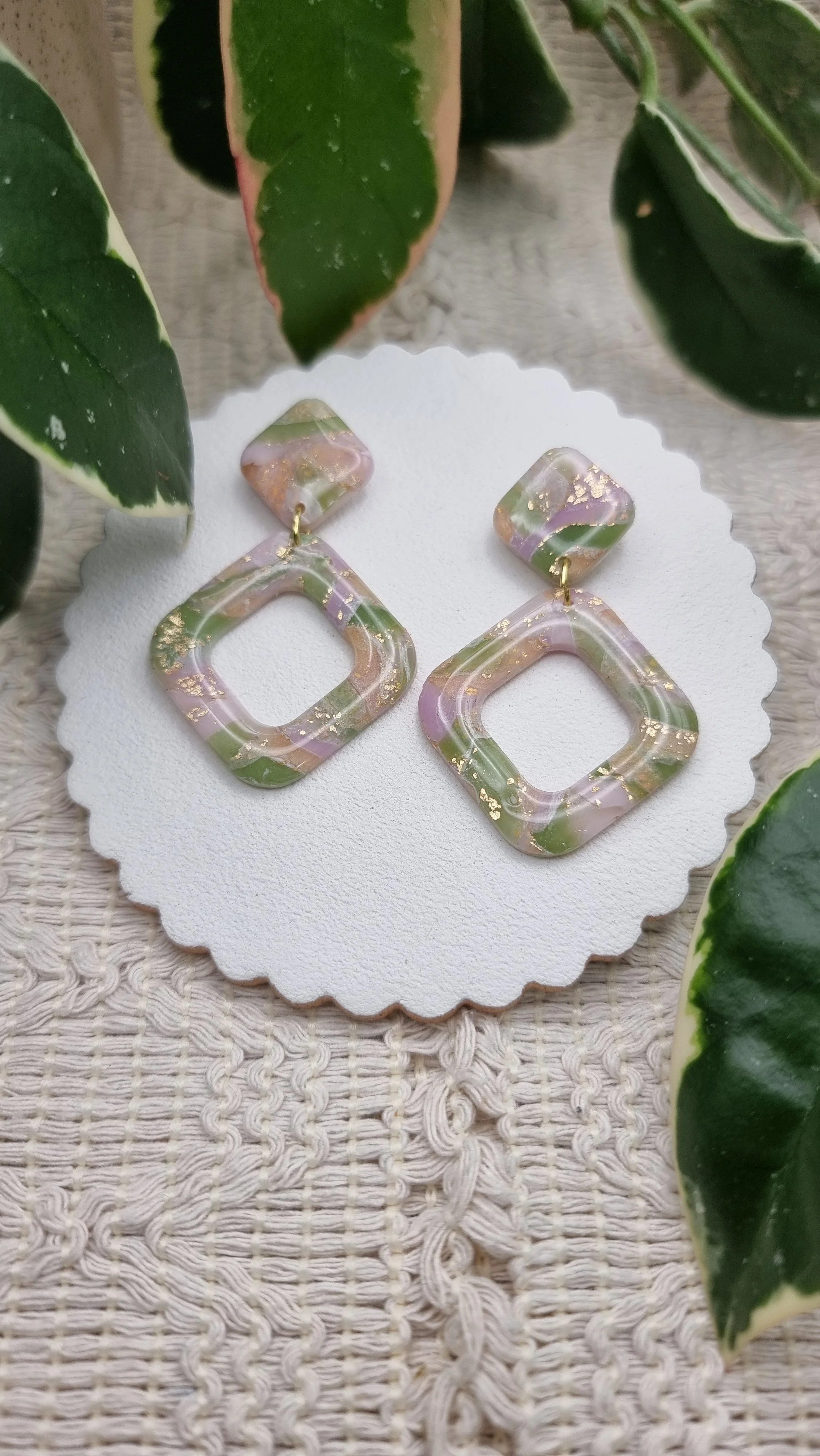 Spring Meadow Scrap - Frame Dangles