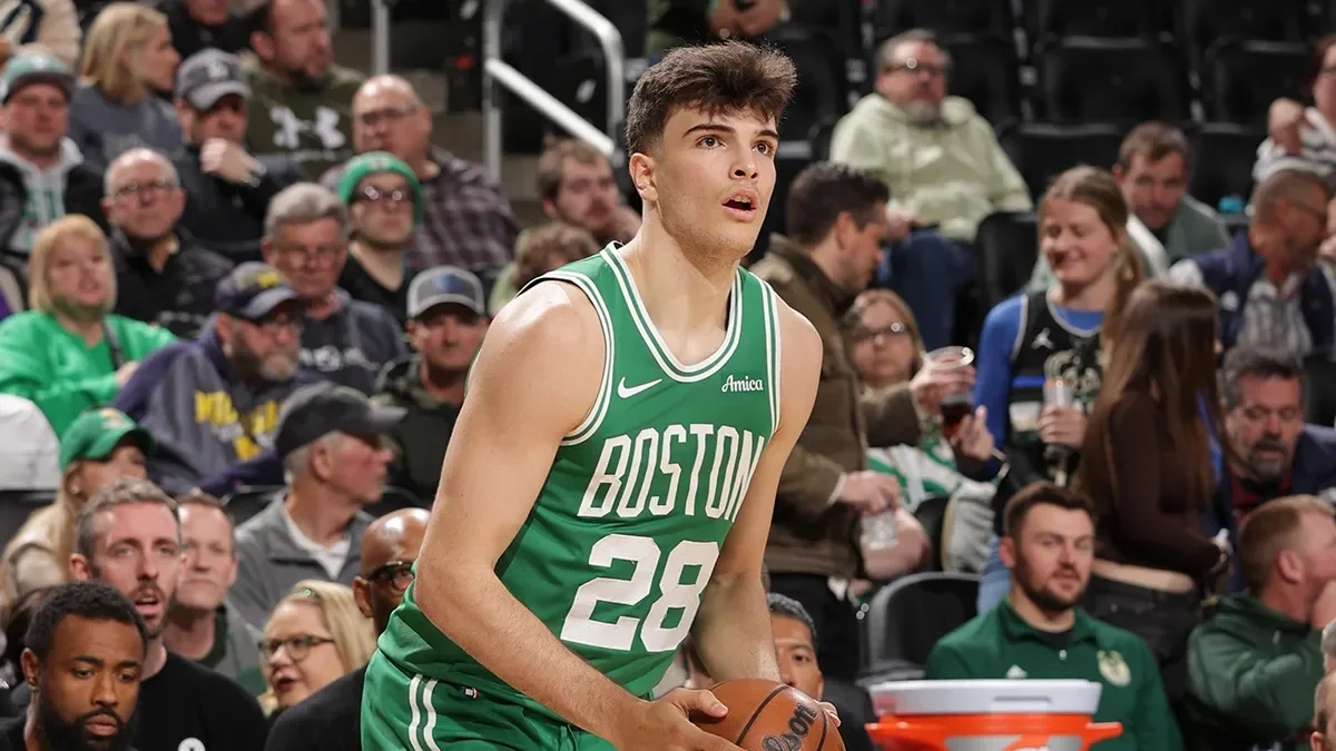Bucks Stop Here: Celtics School Milwaukee in a Cream City Clinic