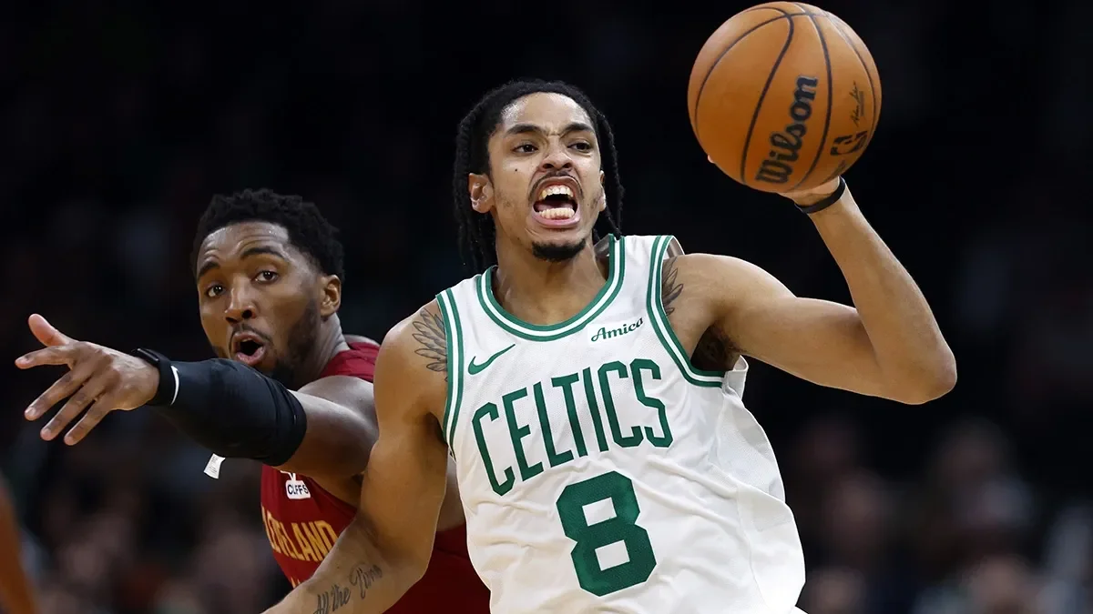 🌭 The Hot Dog Hustle: Minott’s Magic Saves the Celtics’
