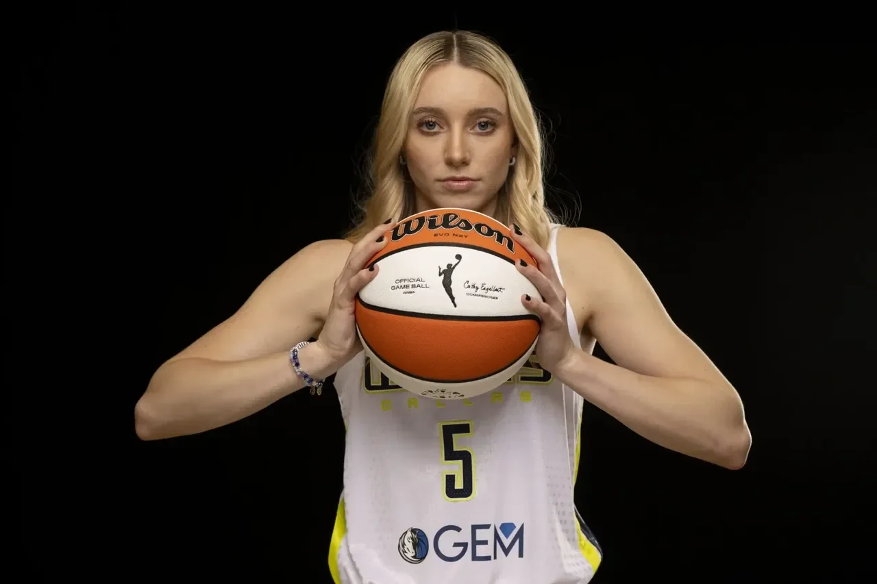 Paige Bueckers - 2025 WNBA Rookie of the Year