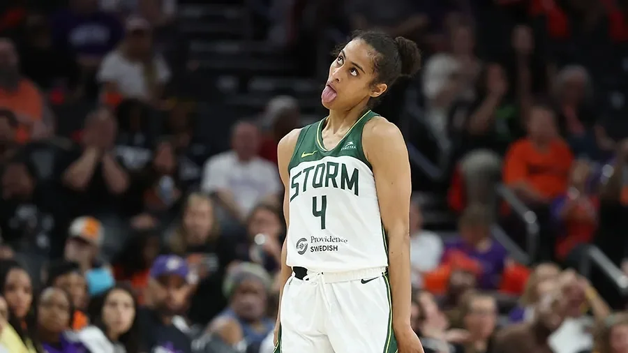WNBA Wild West: Diggins-Smith Delivers Dagger as Dream 