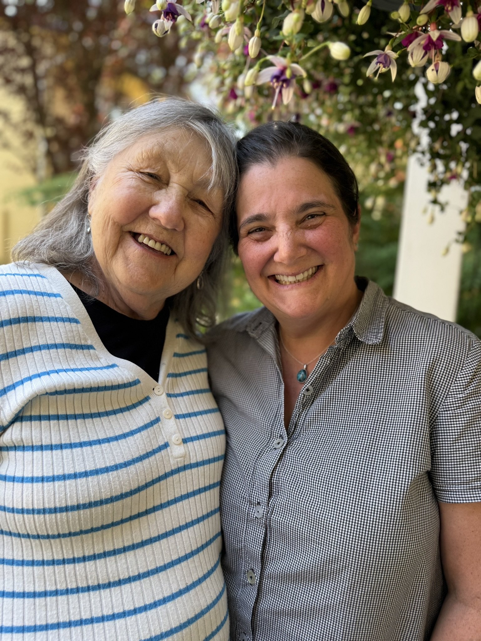 Care Manager Laura S with a happy client