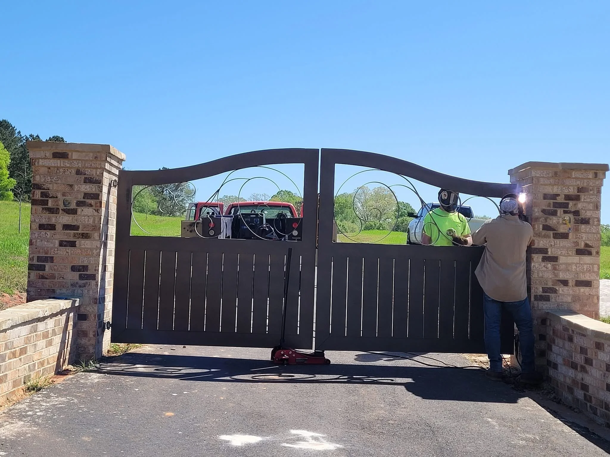 Driveway Decorative Gate