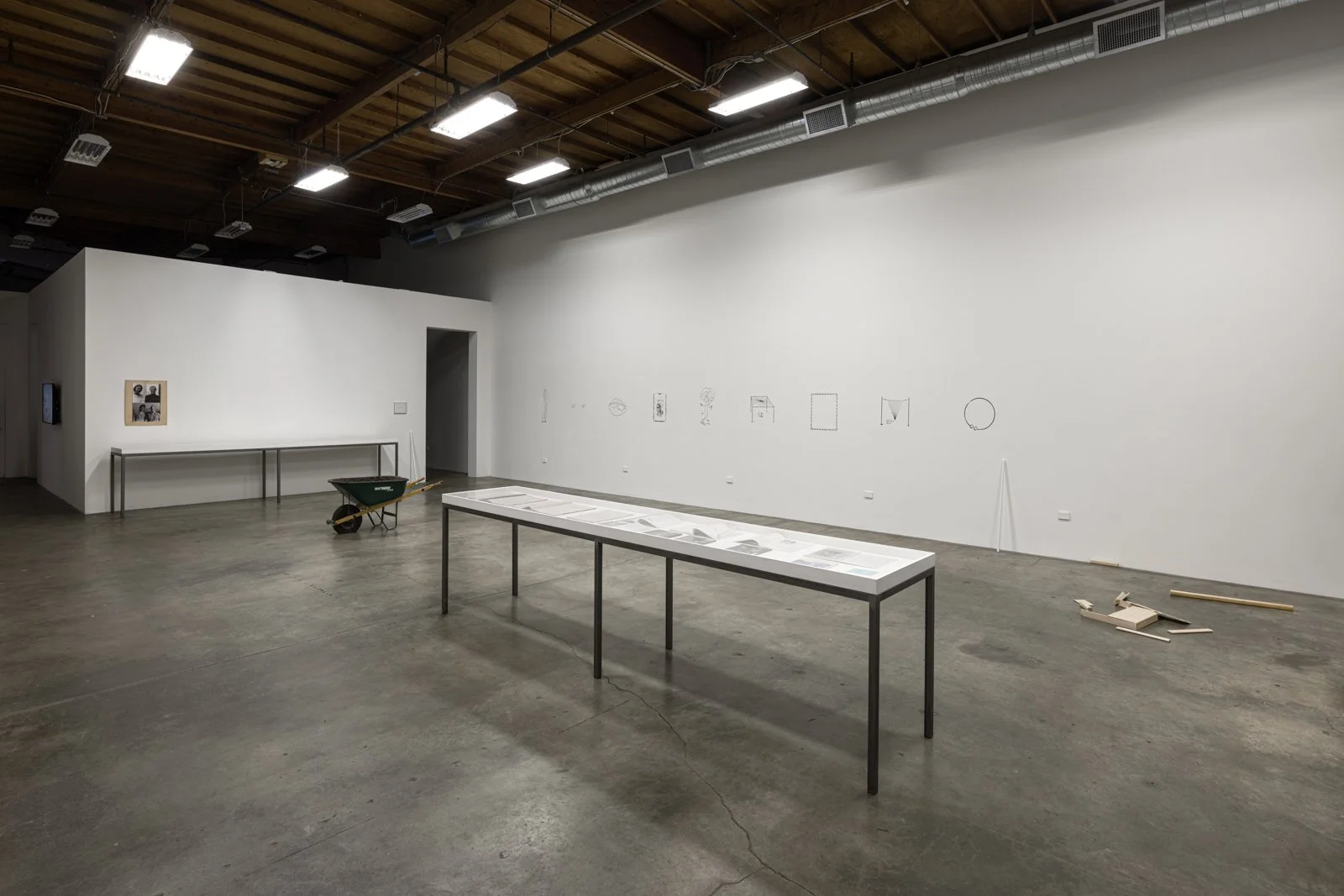  Julien Bismuth, perchings, 2024 Installation view Photo: Fredrik Nilsen 