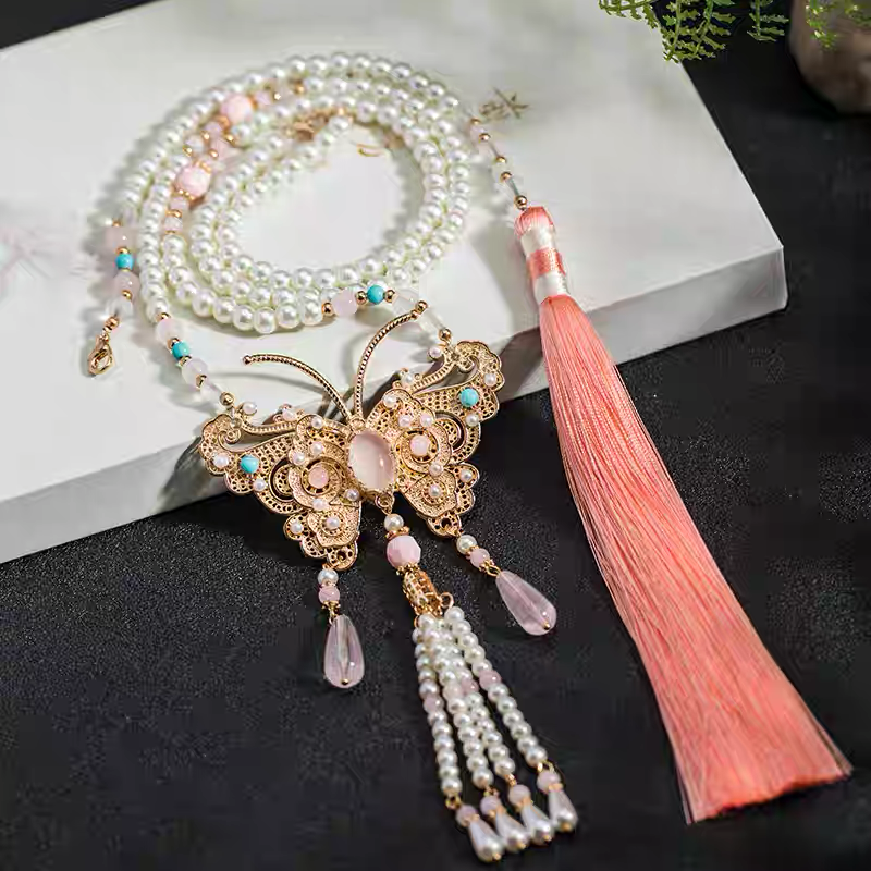 Butterfly Pearl Necklace (Inspired by Zhuangzi's Dream)
