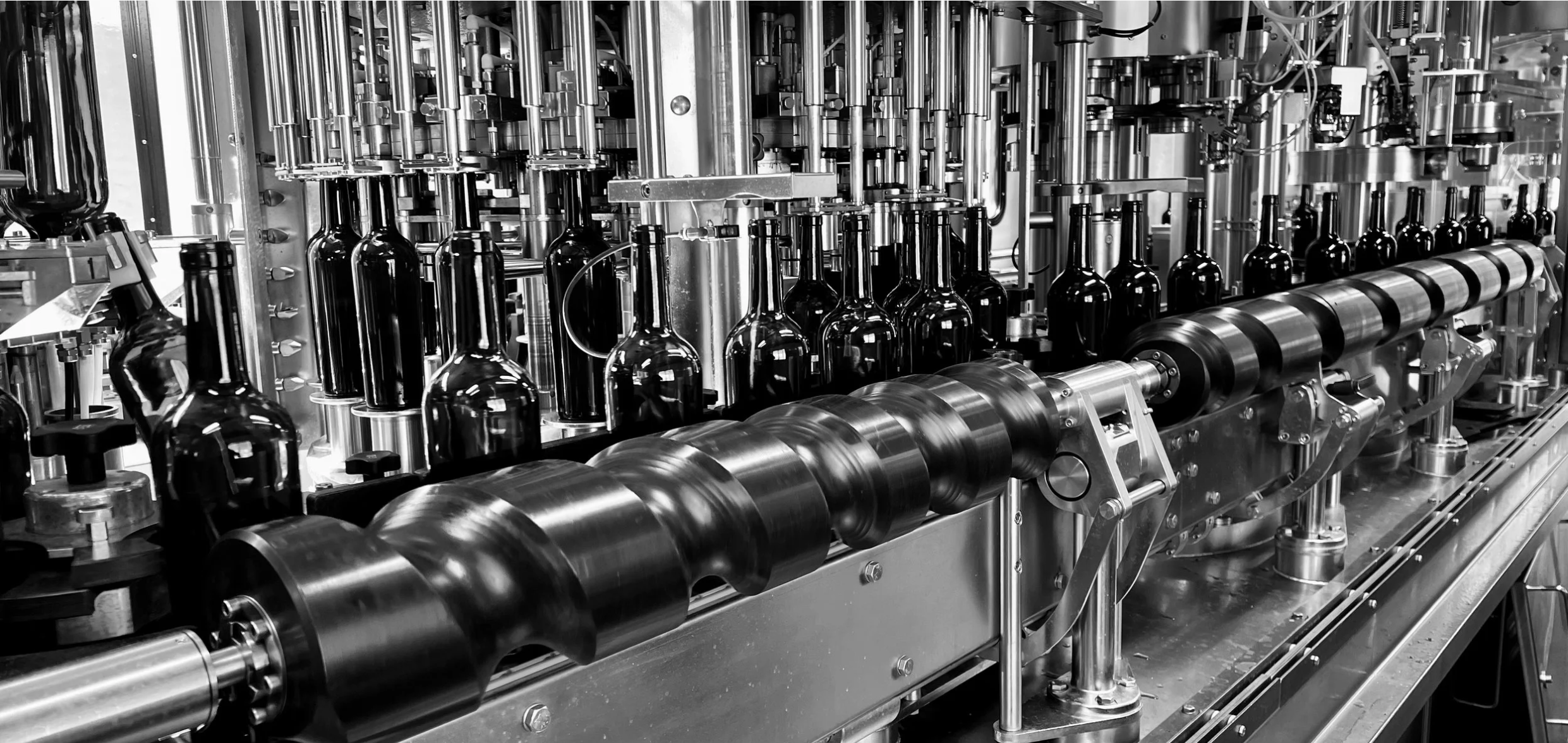 Professional wine bottling services for still and sparkling beverages.