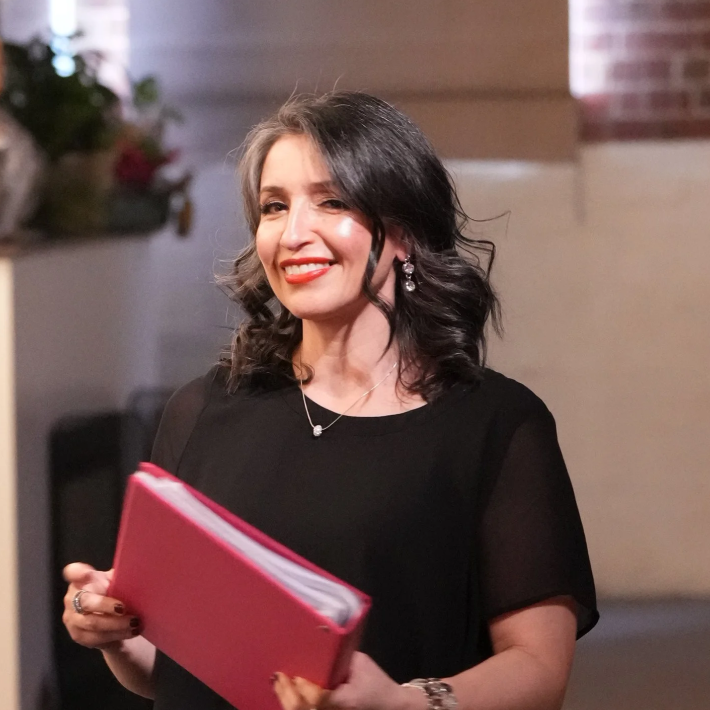 Image of Ursula Paez, the musical director of Low Rez Choir