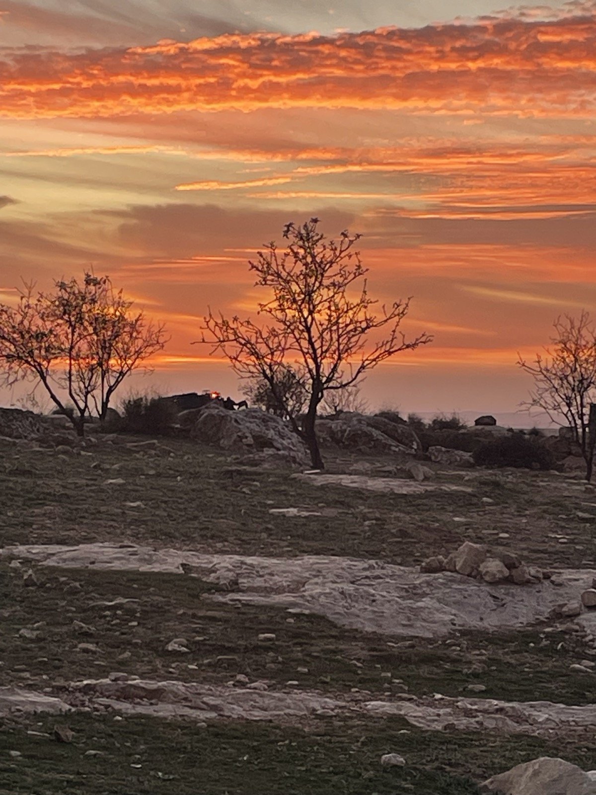 Haribat al-Nabi at sunset.jpg